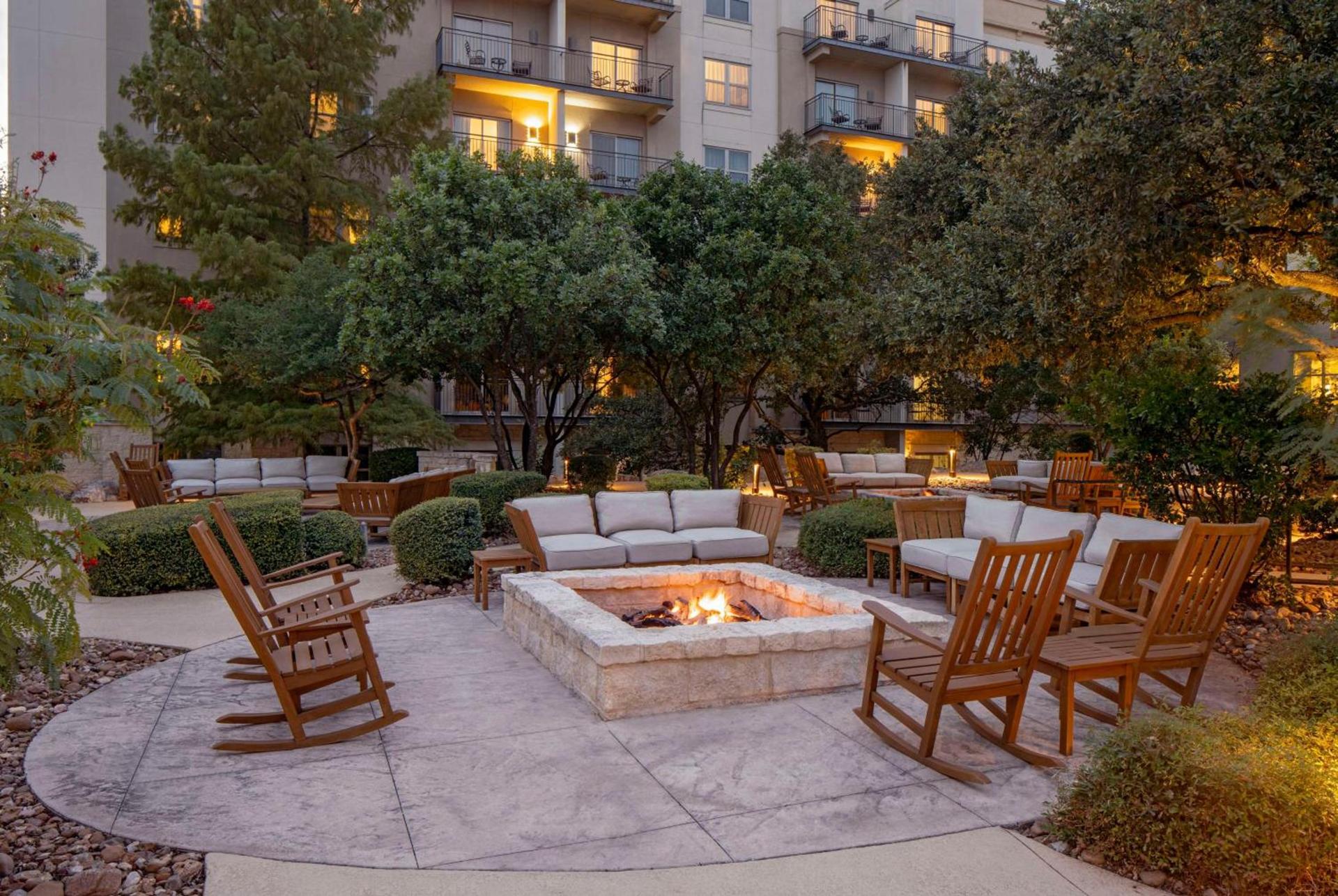 Hilton San Antonio Hill Country photo 7