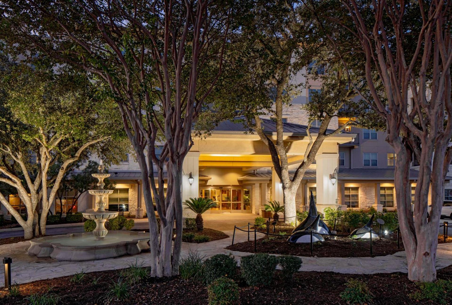 Hilton San Antonio Hill Country photo 6