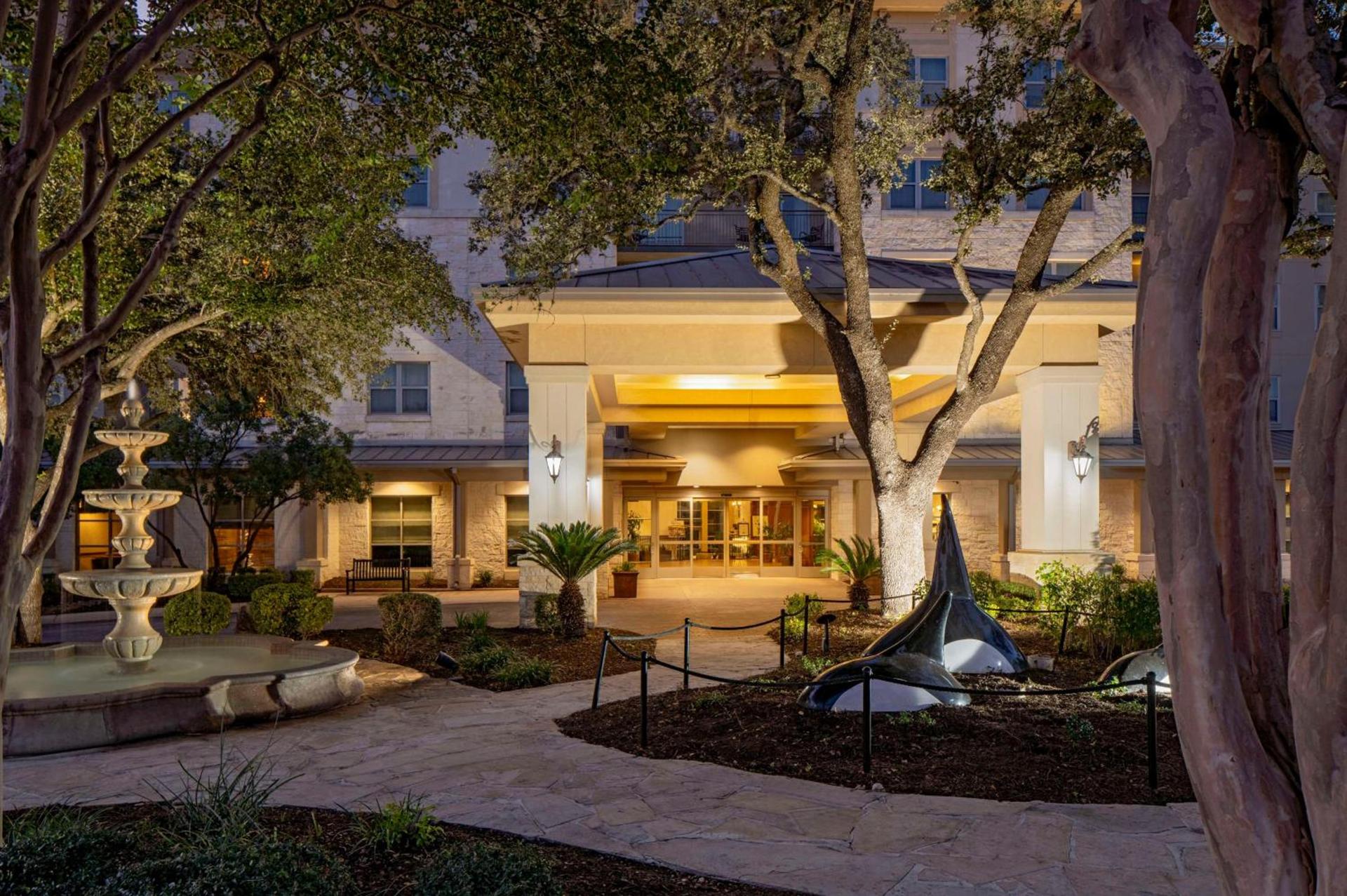 Hilton San Antonio Hill Country photo 9