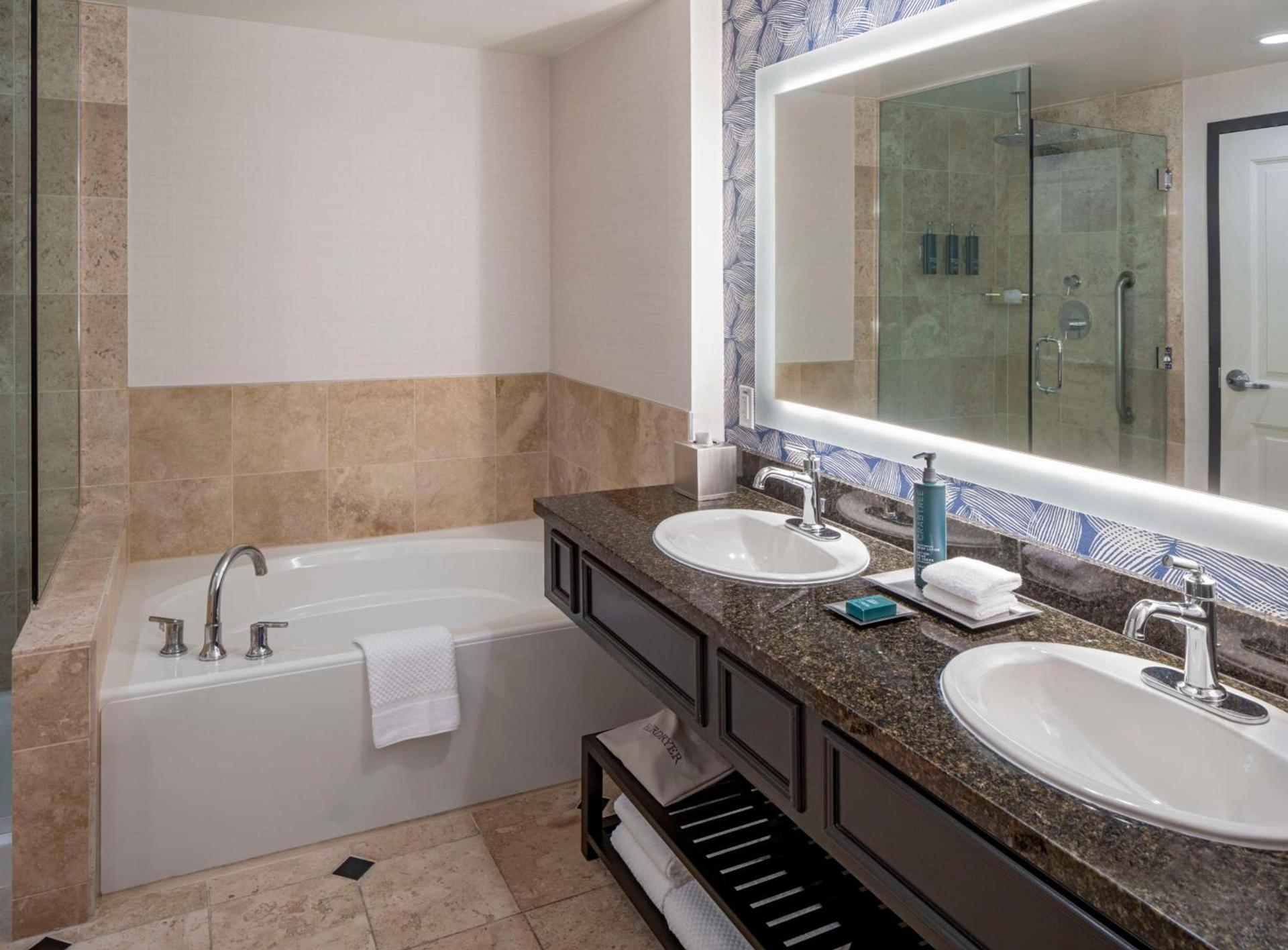 Hilton San Antonio Hill Country photo 31