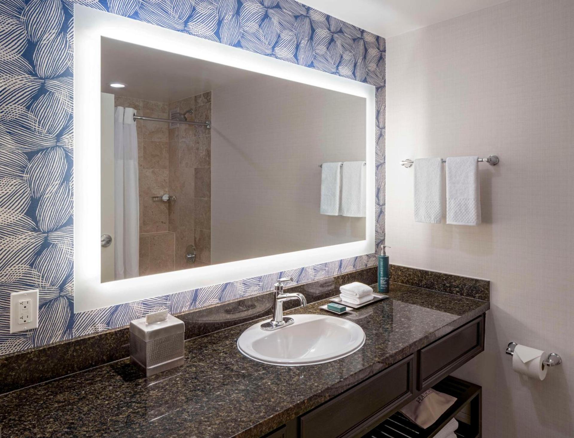 Hilton San Antonio Hill Country photo 46