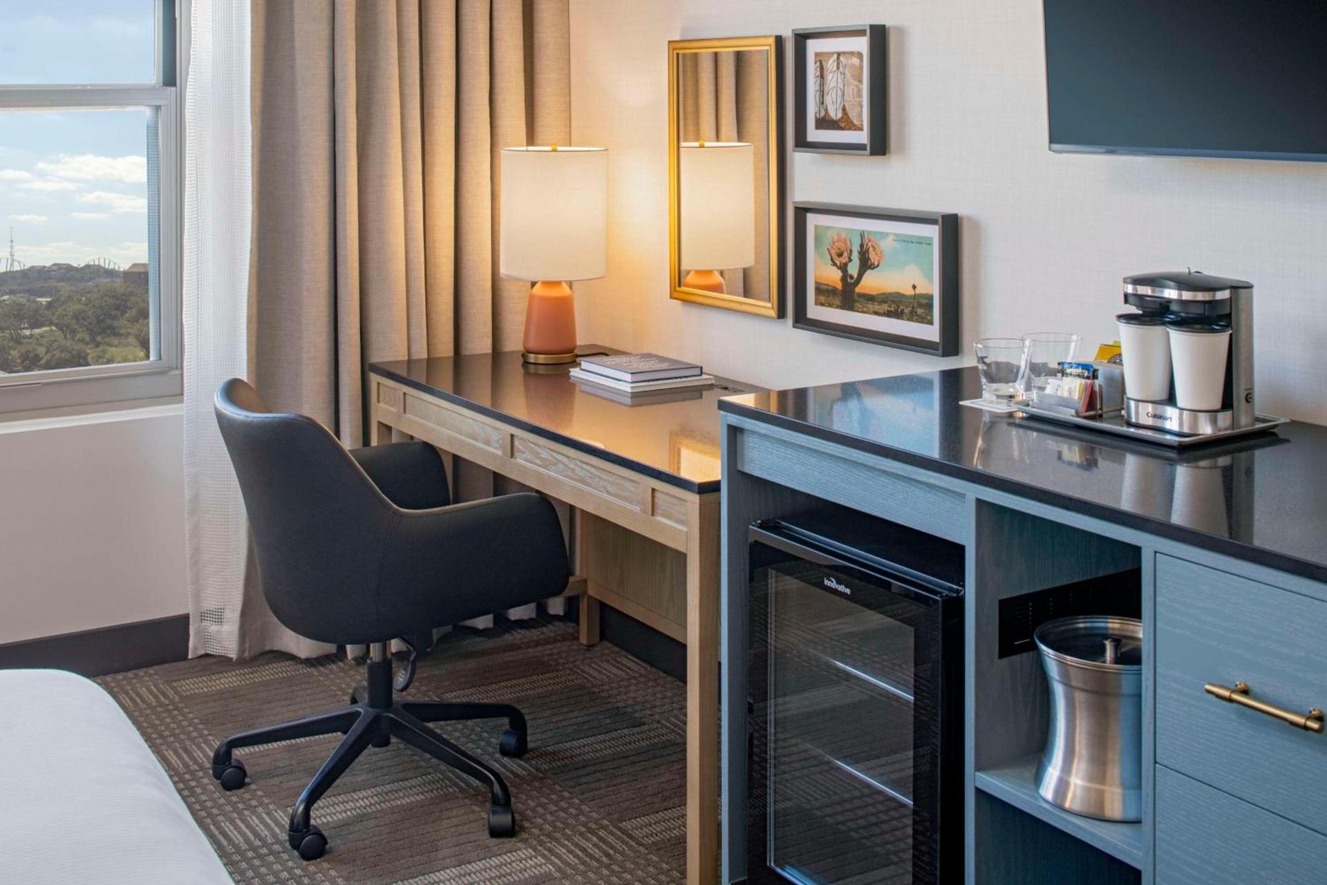 Hilton San Antonio Hill Country photo 60