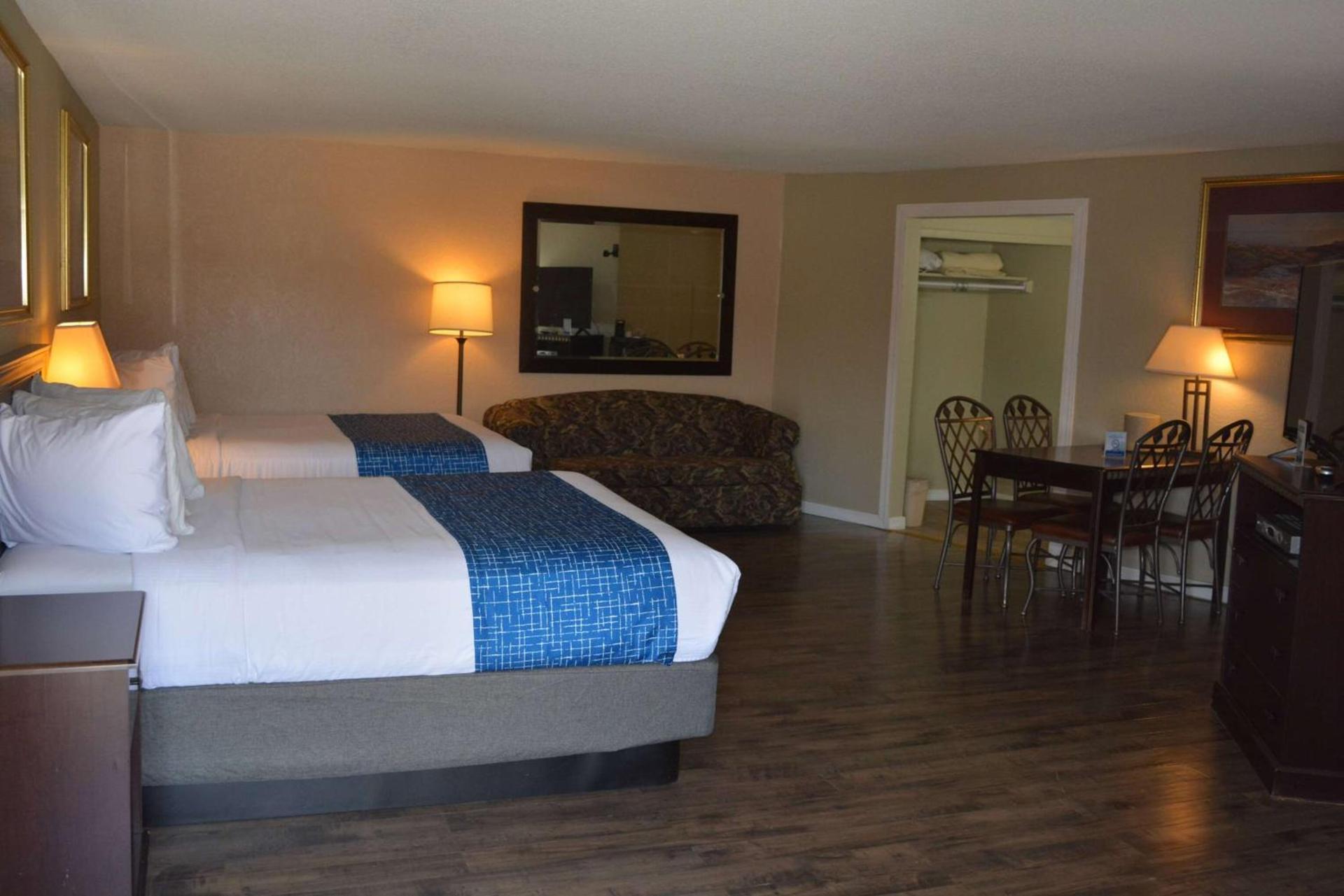 Travelodge by Wyndham Trinidad photo 7