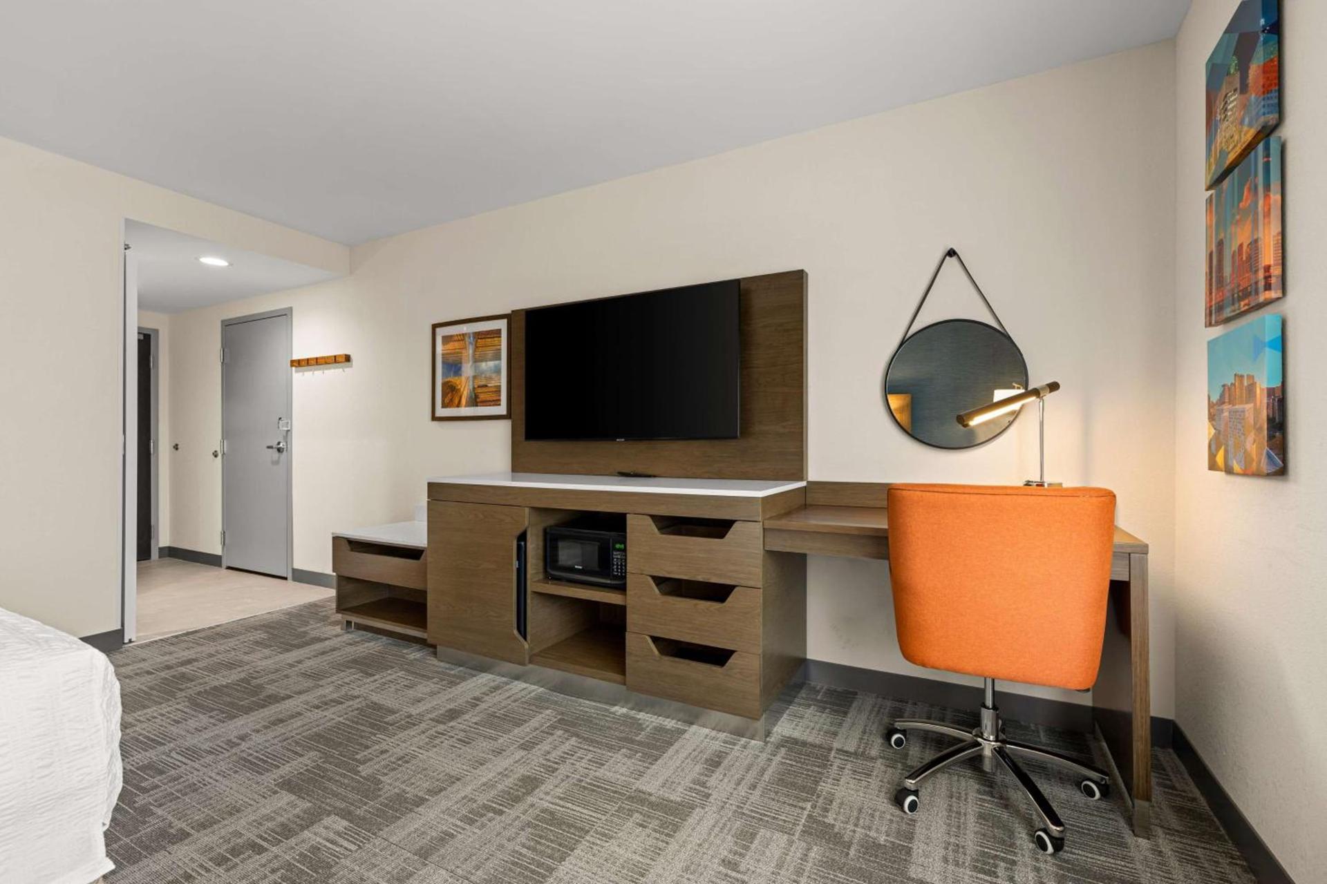 Hampton Inn & Suites Bessemer Birmingham photo 23