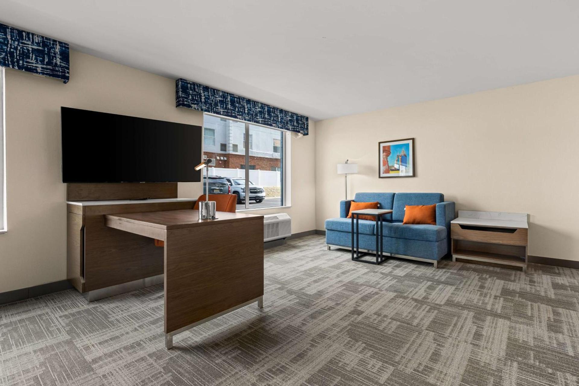Hampton Inn & Suites Bessemer Birmingham photo 29
