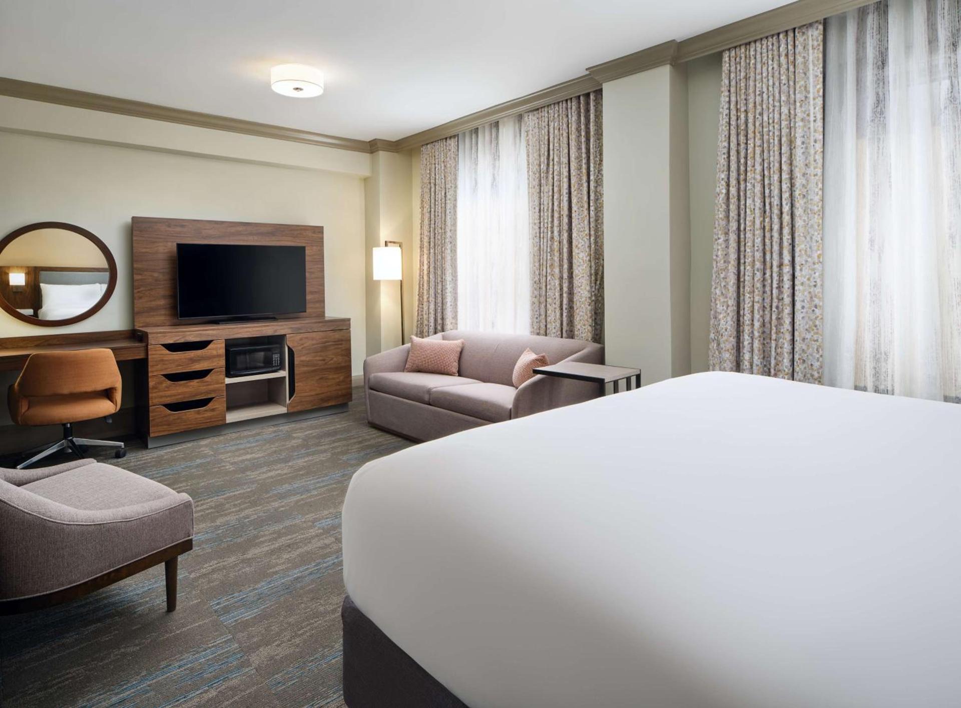 Hampton Inn & Suites New Orleans Canal St. French Quarter photo 24