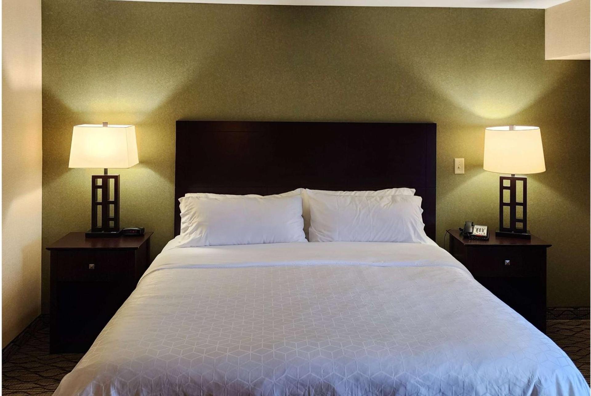 Wingate by Wyndham Kittanning photo 43
