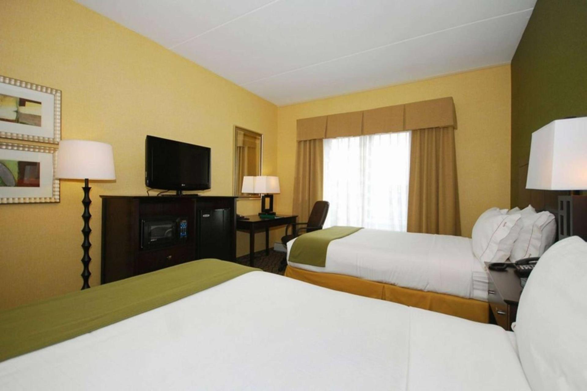 Wingate by Wyndham Kittanning photo 20