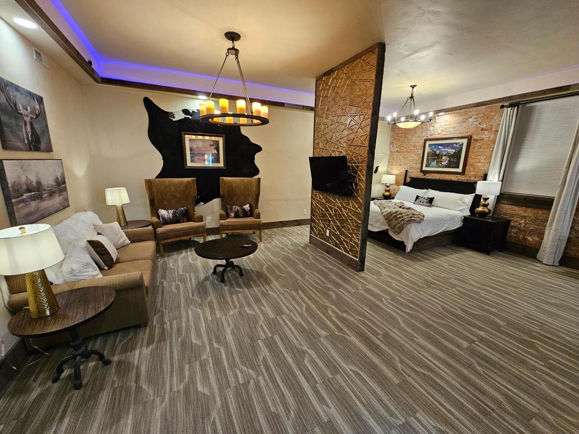 Eaglescape Suites and Event Center photo 17