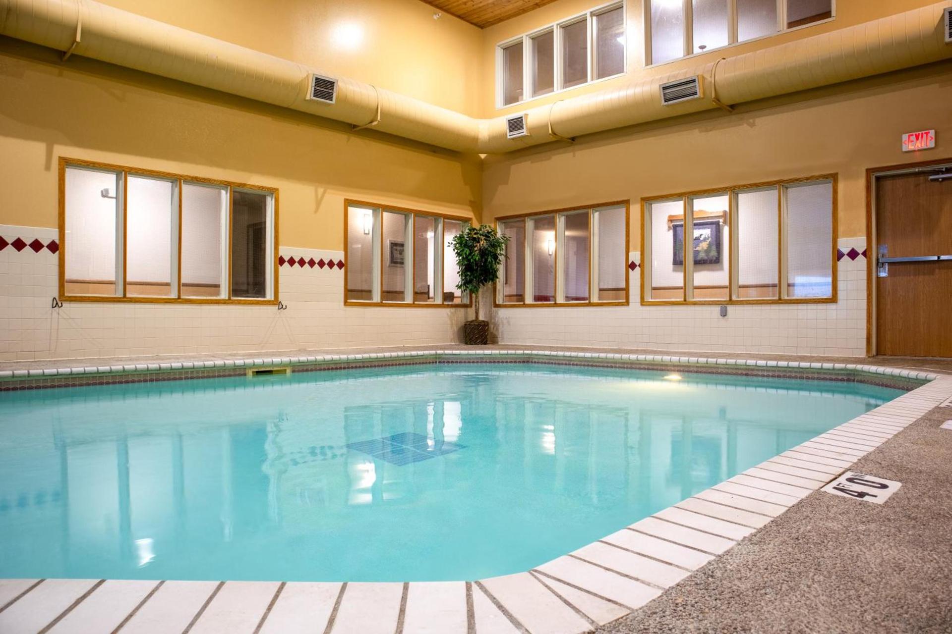 Norland Inn & Suites Roseau photo 7