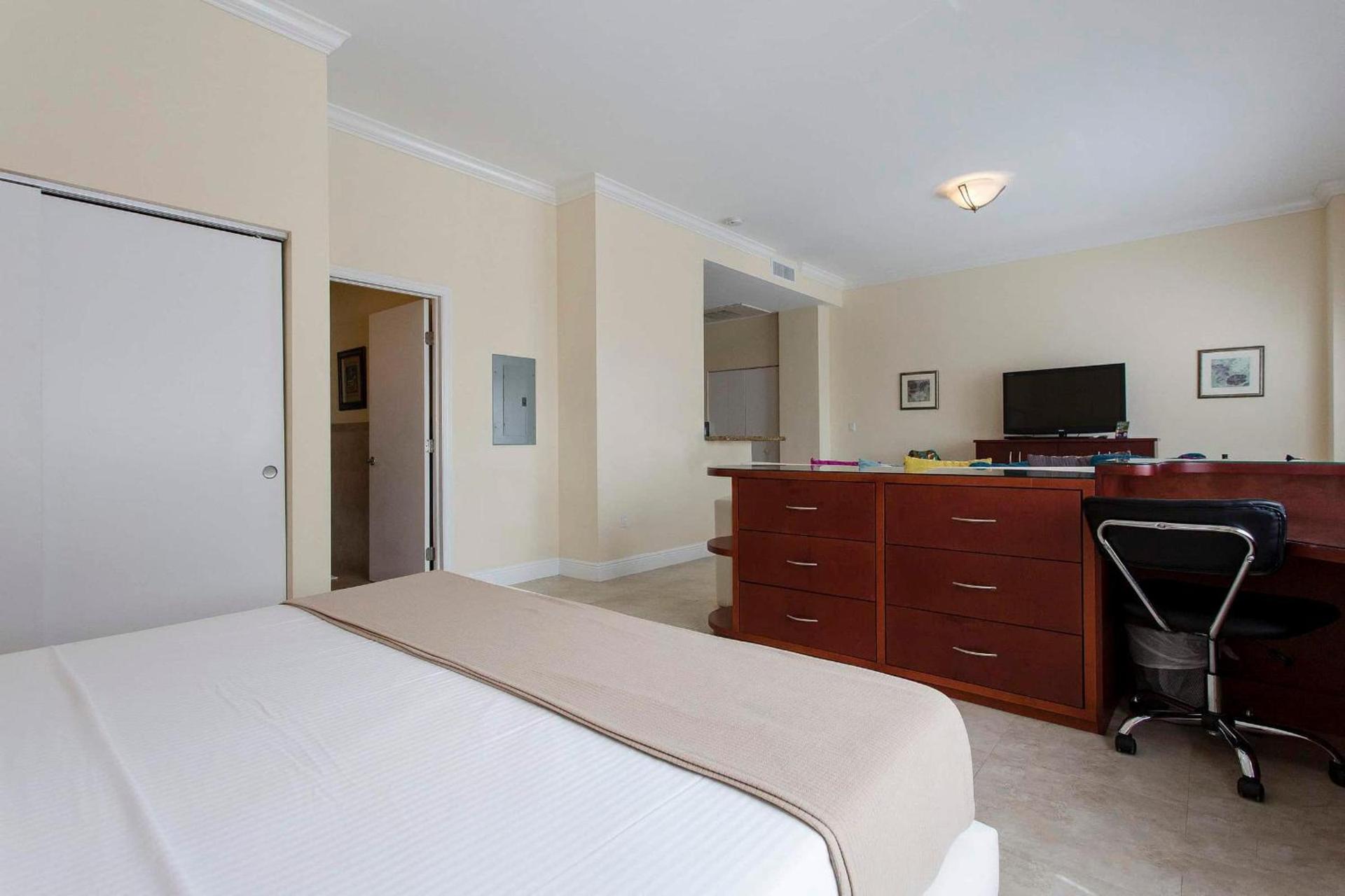 Westover Arms Hotel photo 60