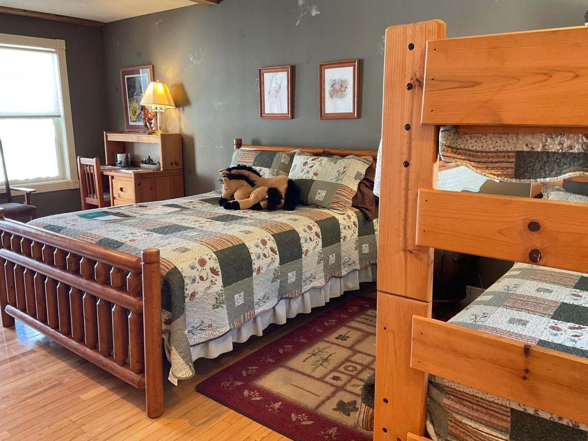 Mountain Quest Inn photo 13