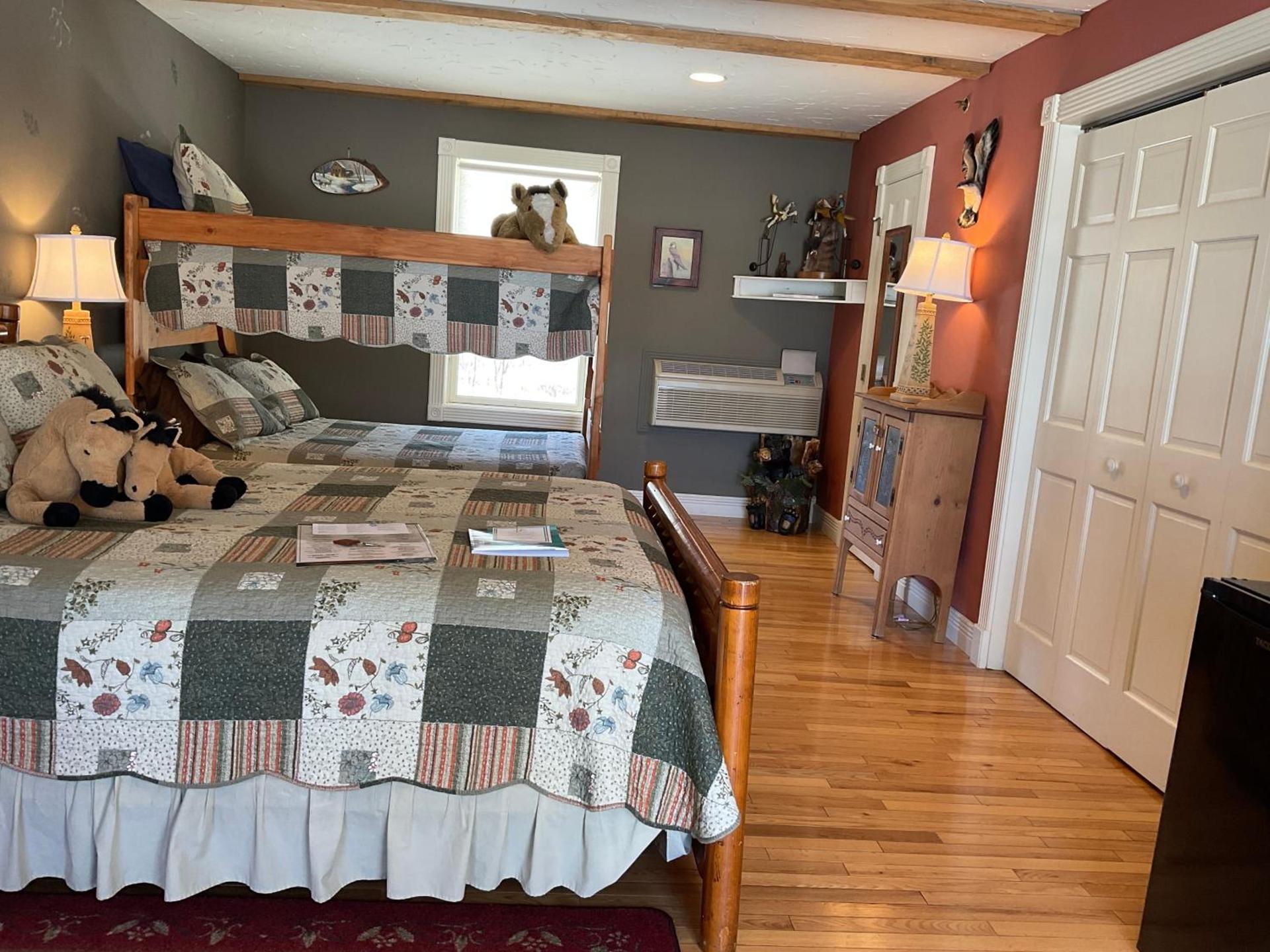 Mountain Quest Inn photo 12