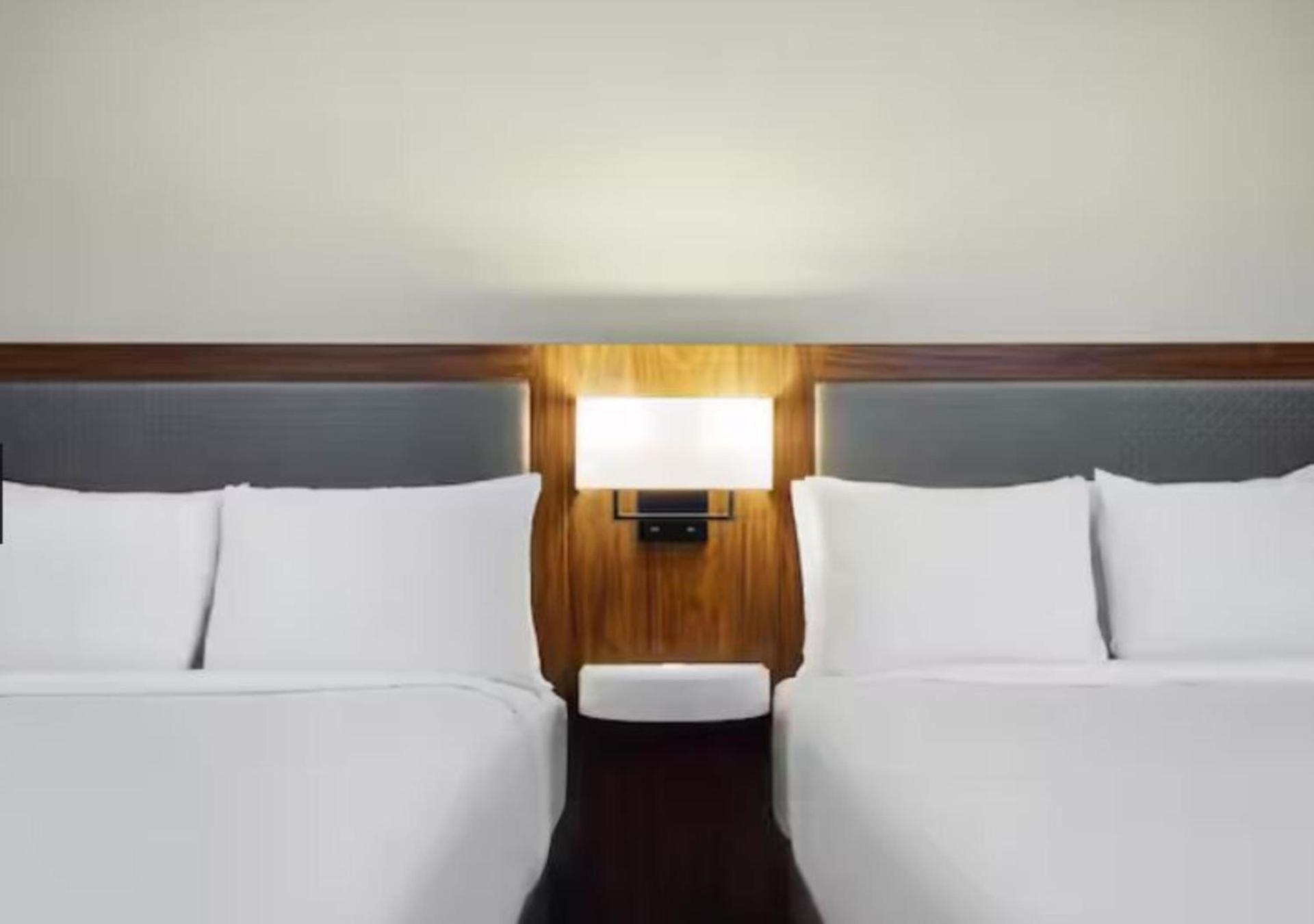 Hampton Inn & Suites New Orleans Canal St. French Quarter photo 56