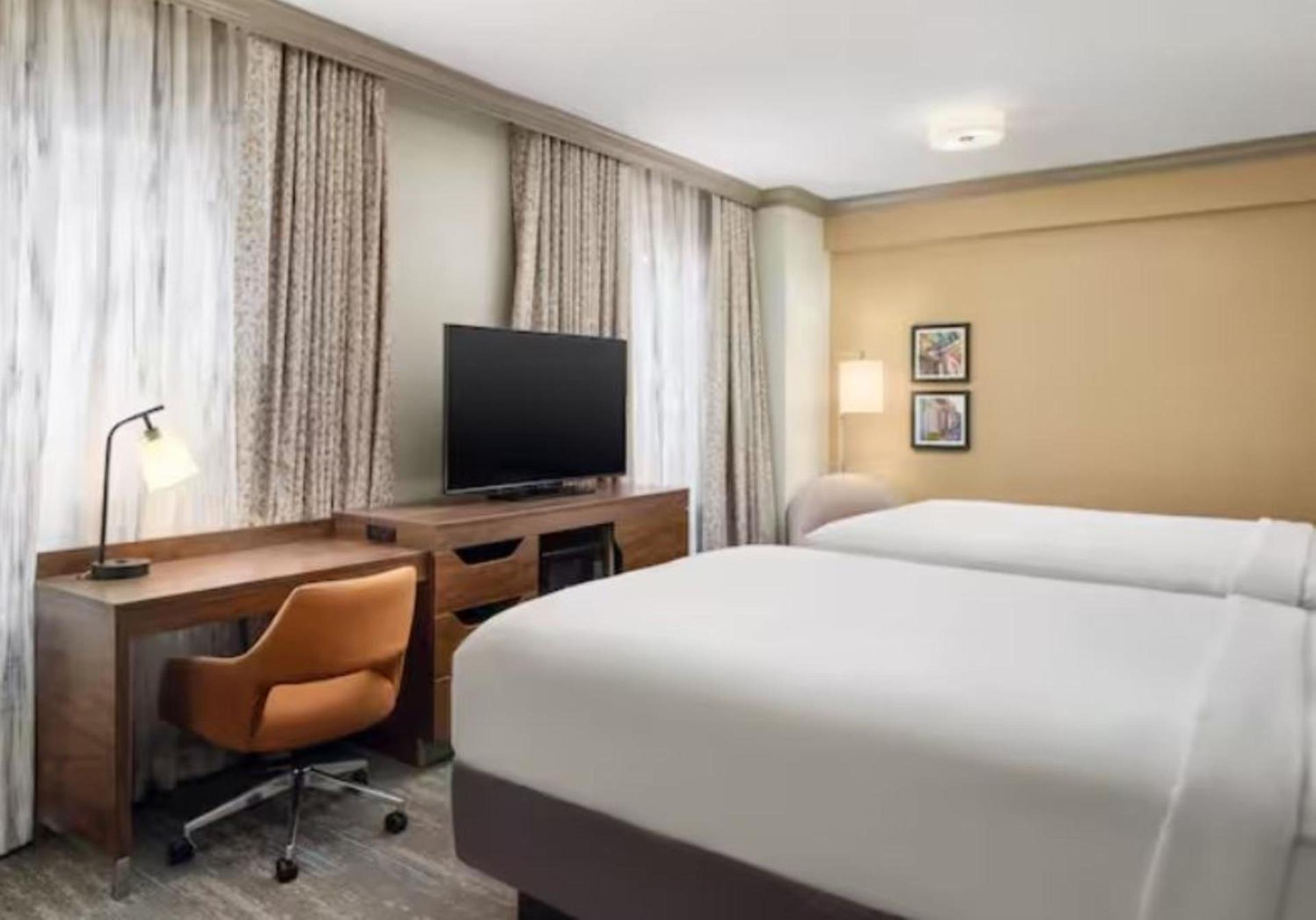 Hampton Inn & Suites New Orleans Canal St. French Quarter photo 72