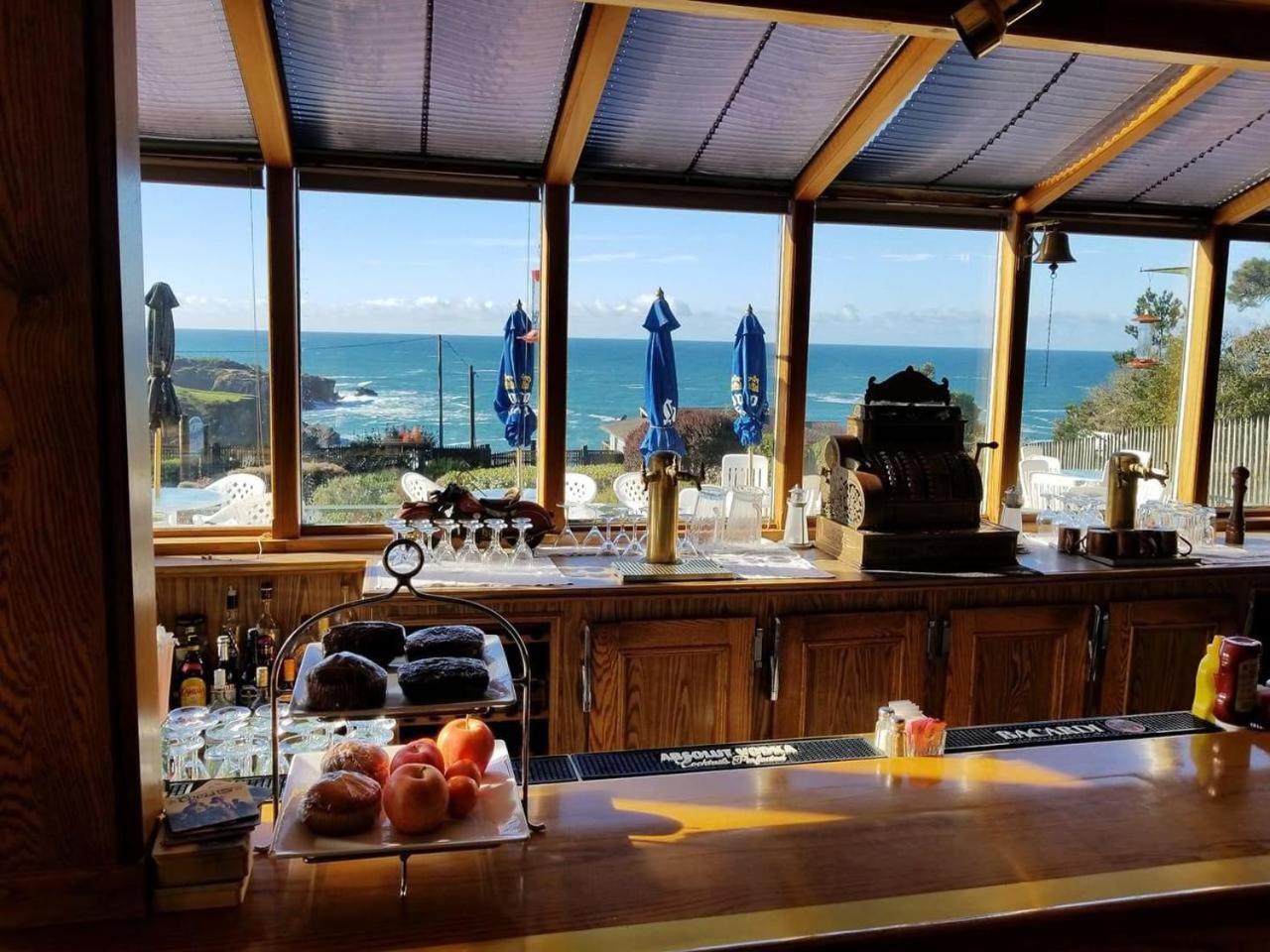 Ocean Cove Lodge photo 3