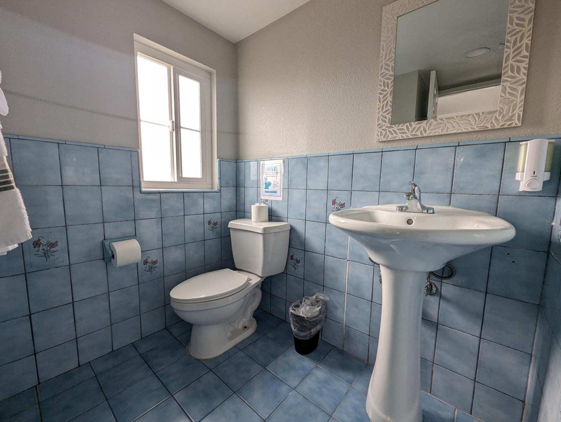Ocean Park Inn photo 45