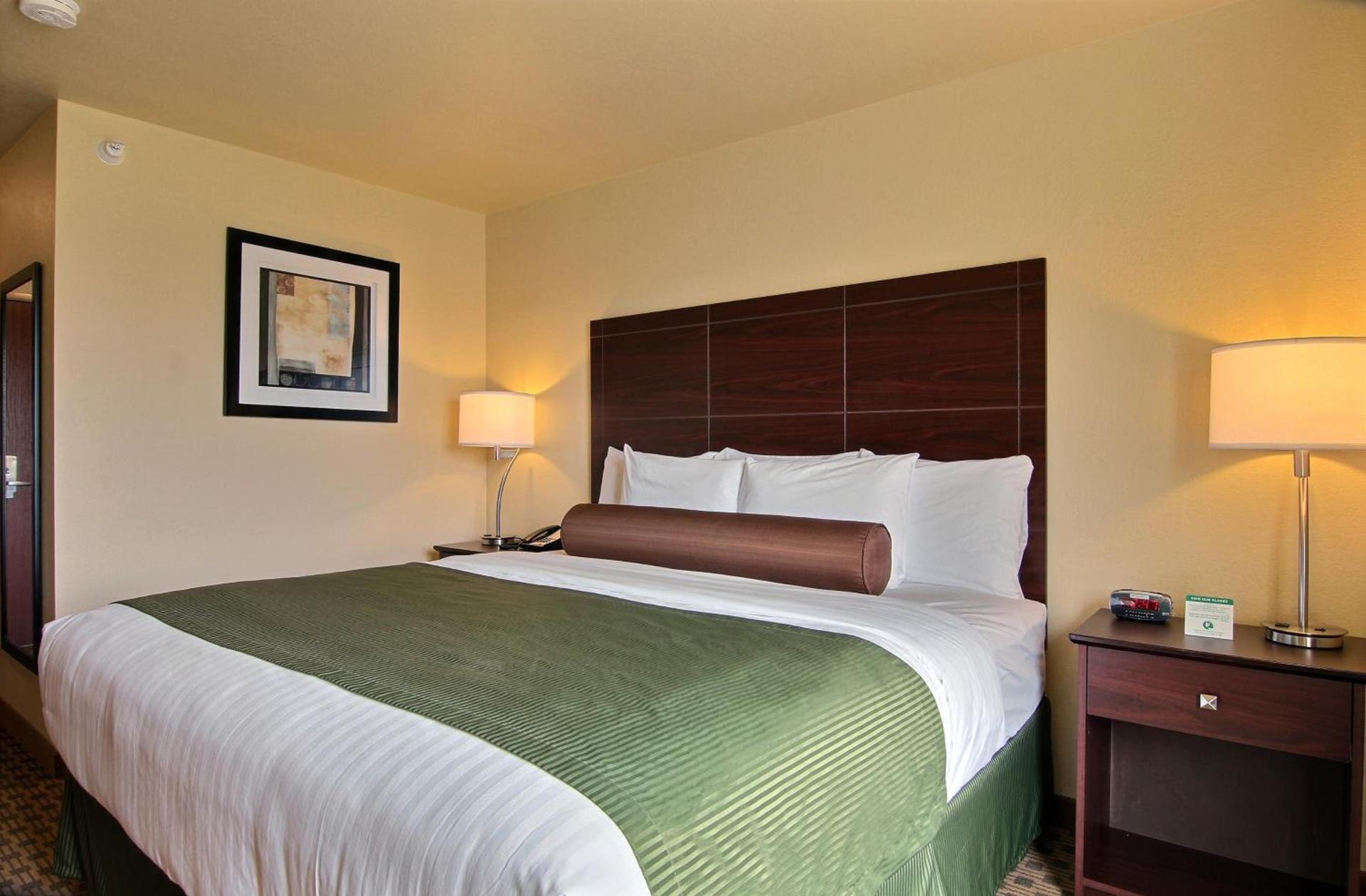 Cobblestone Inn & Suites - Linton photo 39