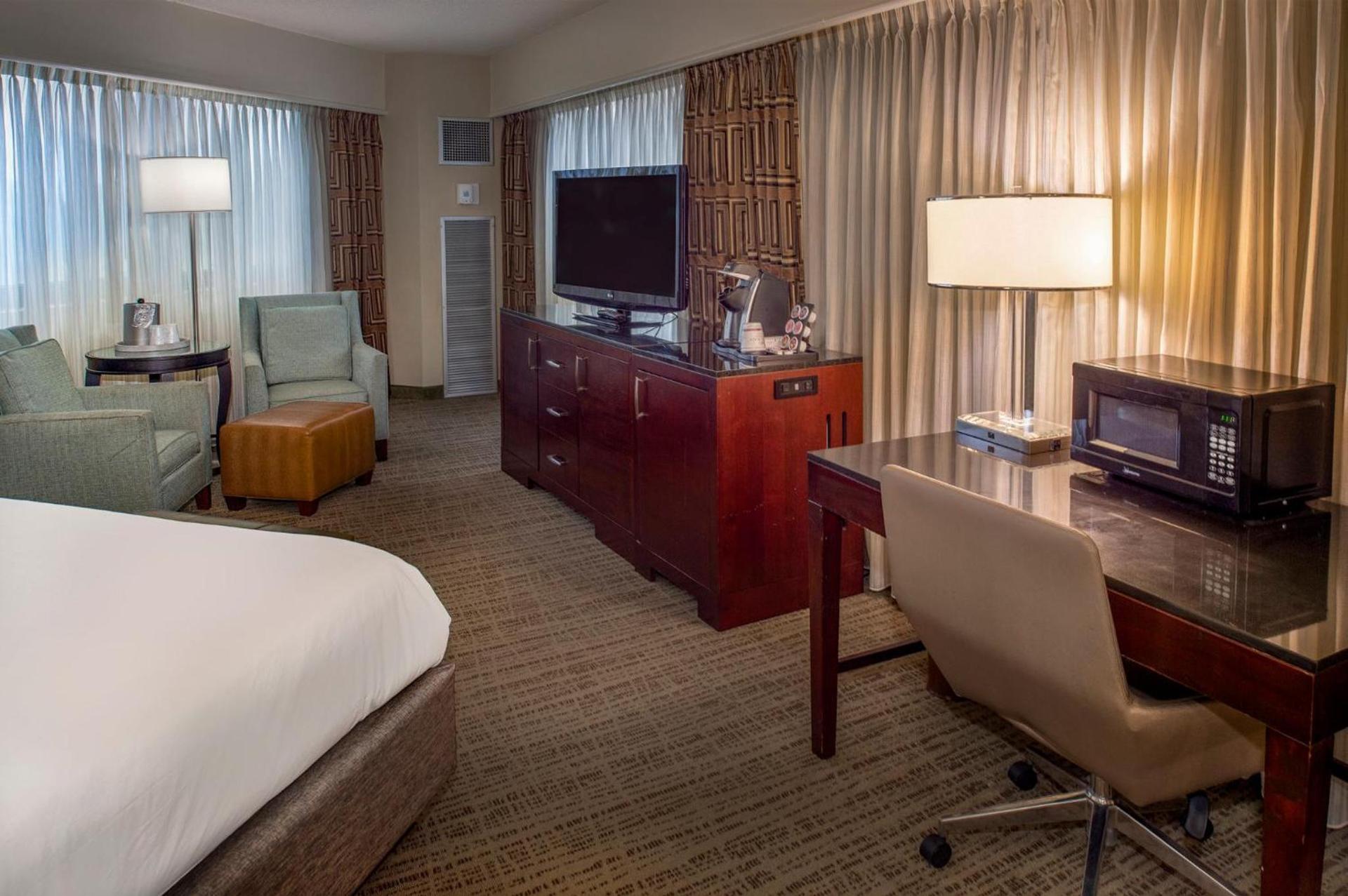 Crowne Plaza Hotel St. Louis Airport by IHG photo 83