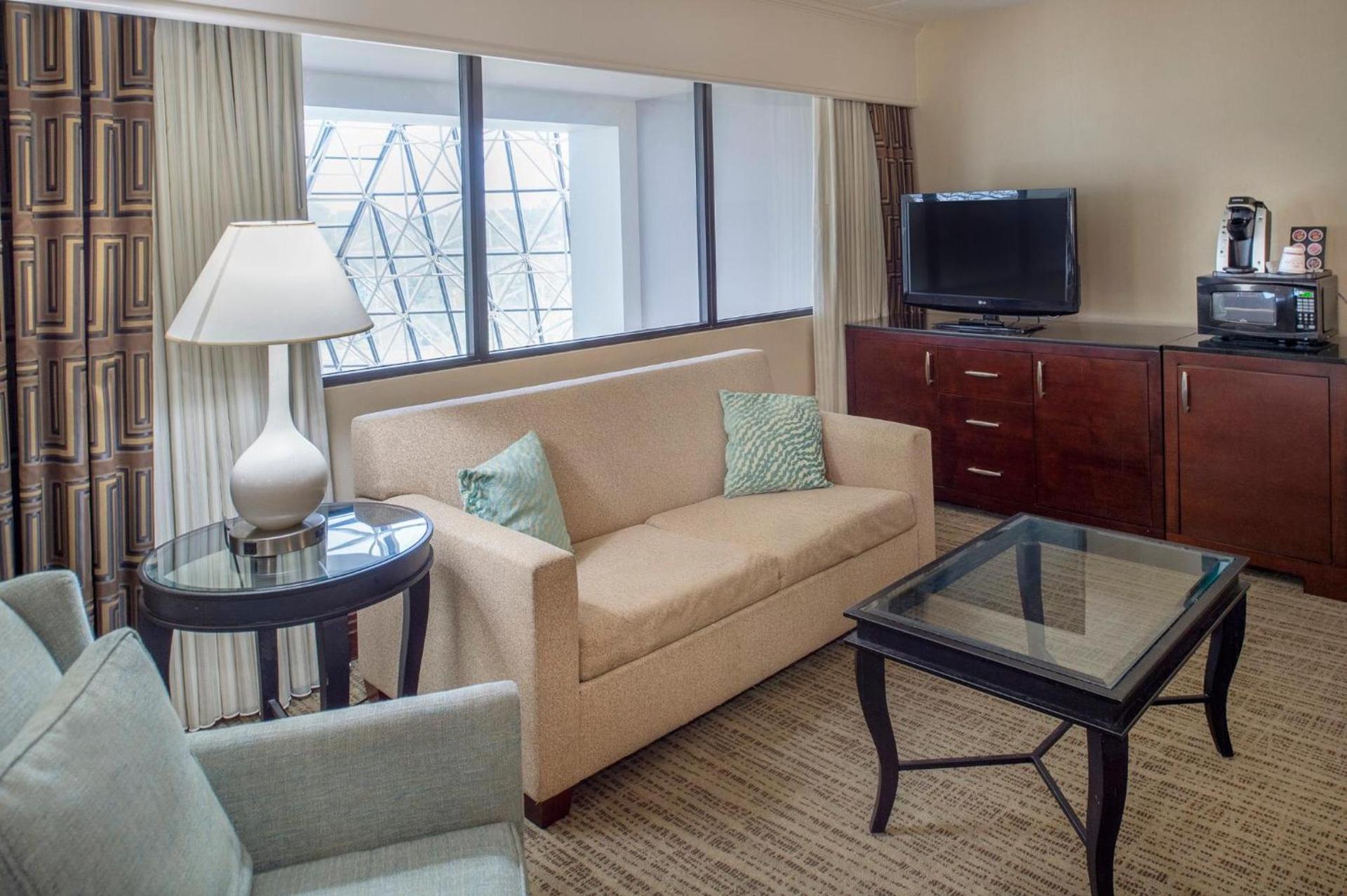 Crowne Plaza Hotel St. Louis Airport by IHG photo 75