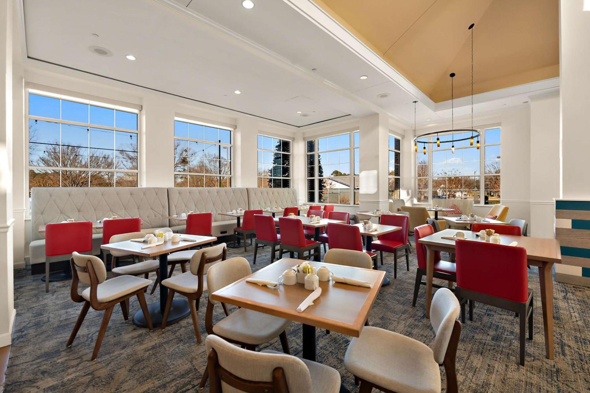 Hilton Garden Inn Williamsburg photo 9