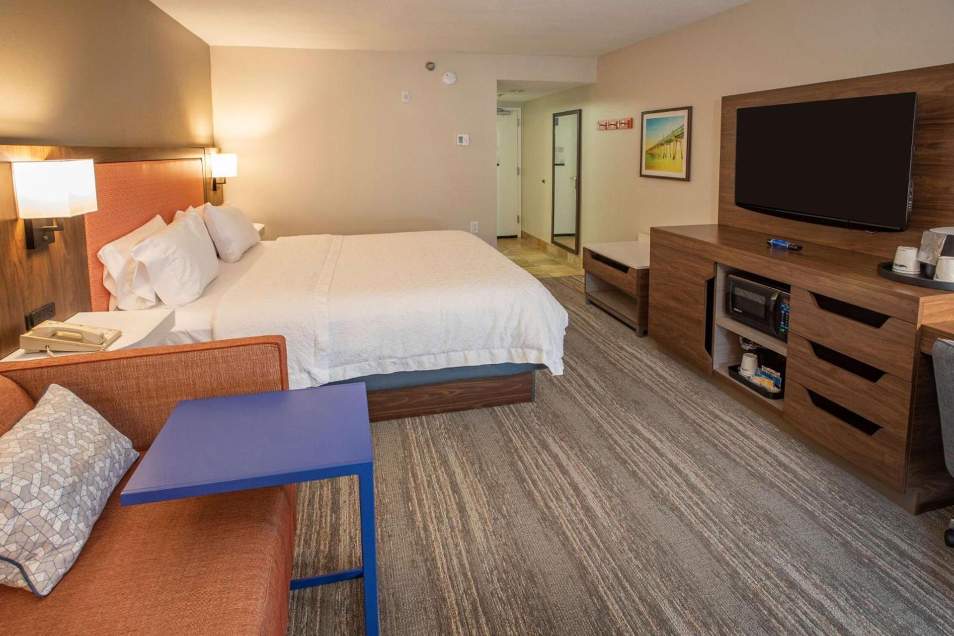 Hampton Inn Pensacola-Airport photo 25