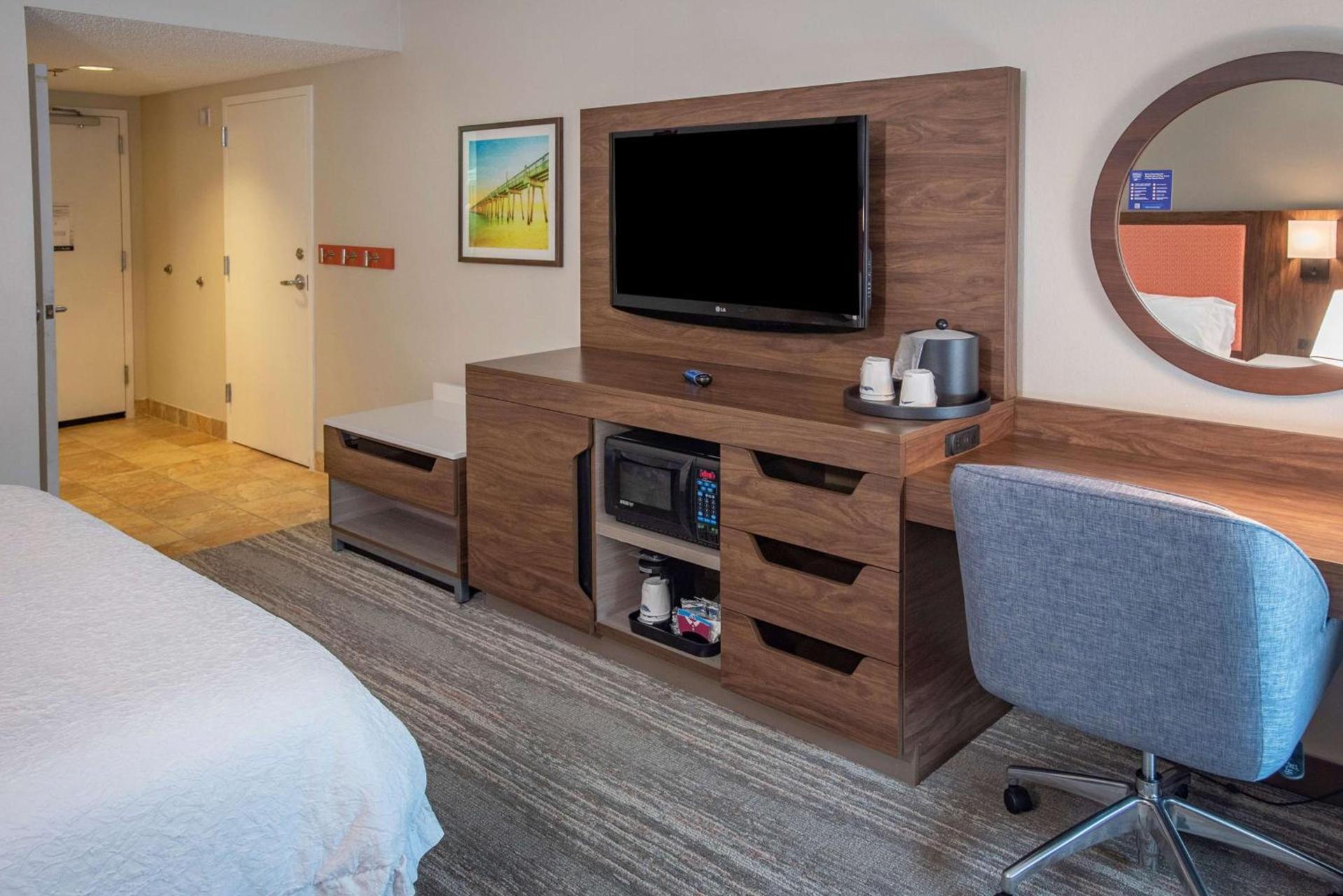 Hampton Inn Pensacola-Airport photo 27