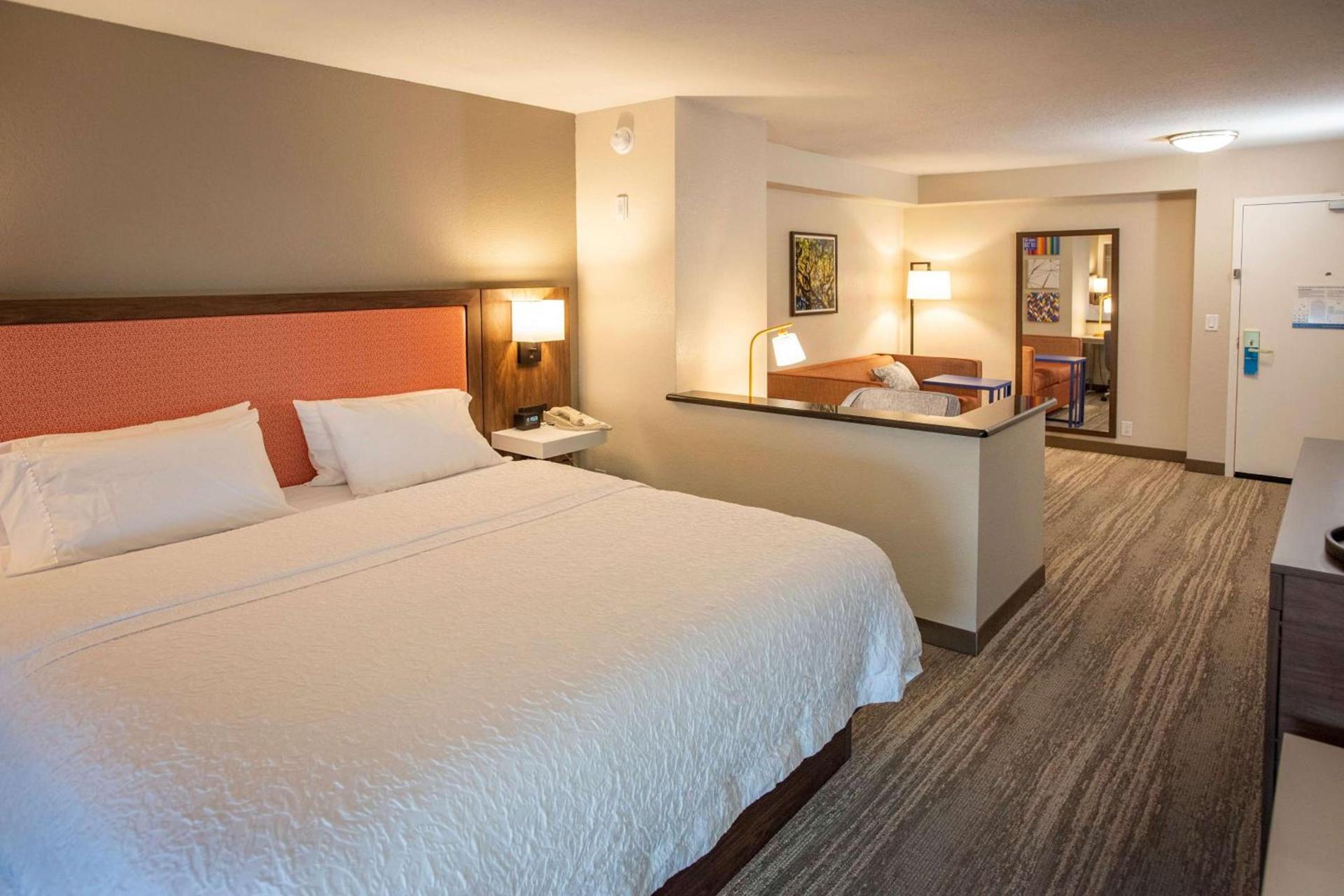 Hampton Inn Pensacola-Airport photo 31