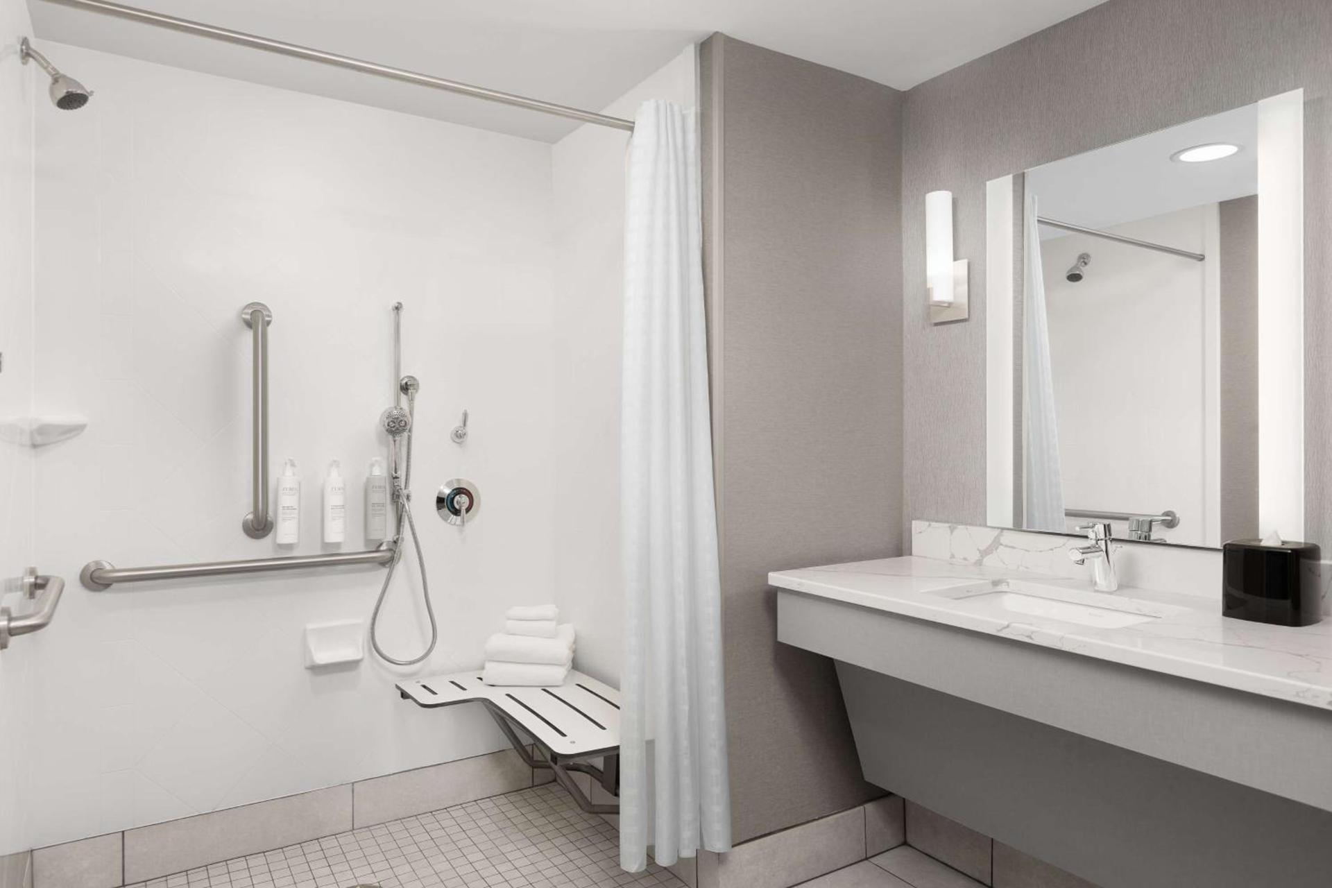 Homewood Suites by Hilton York photo 32