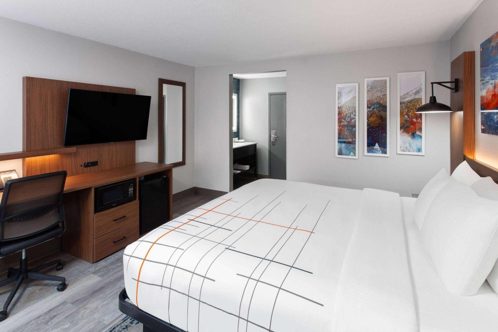 La Quinta Inn by Wyndham Wausau photo 13