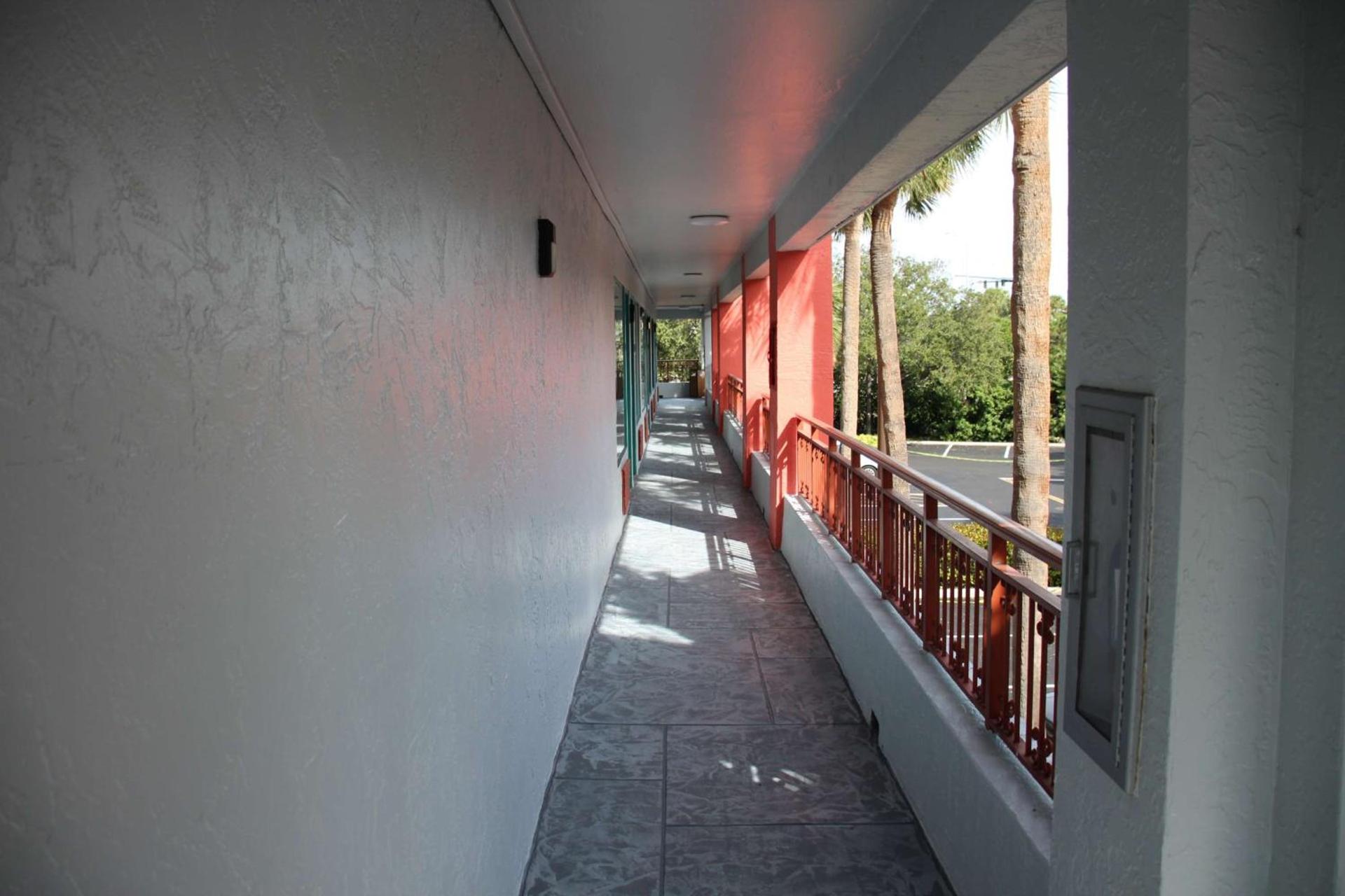 Boca Suites Deerfield Beach; SureStay Collection by BW photo 12