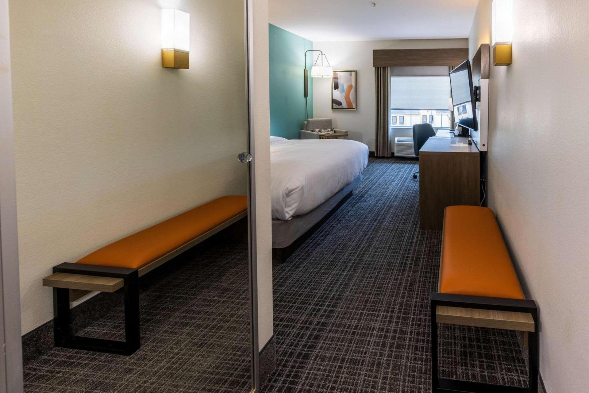 Comfort Inn & Suites New Iberia - Avery Island photo 25