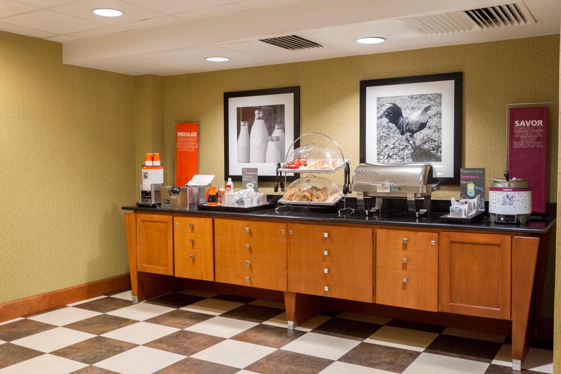 Hampton Inn & Suites Radcliff/Fort Knox photo 57