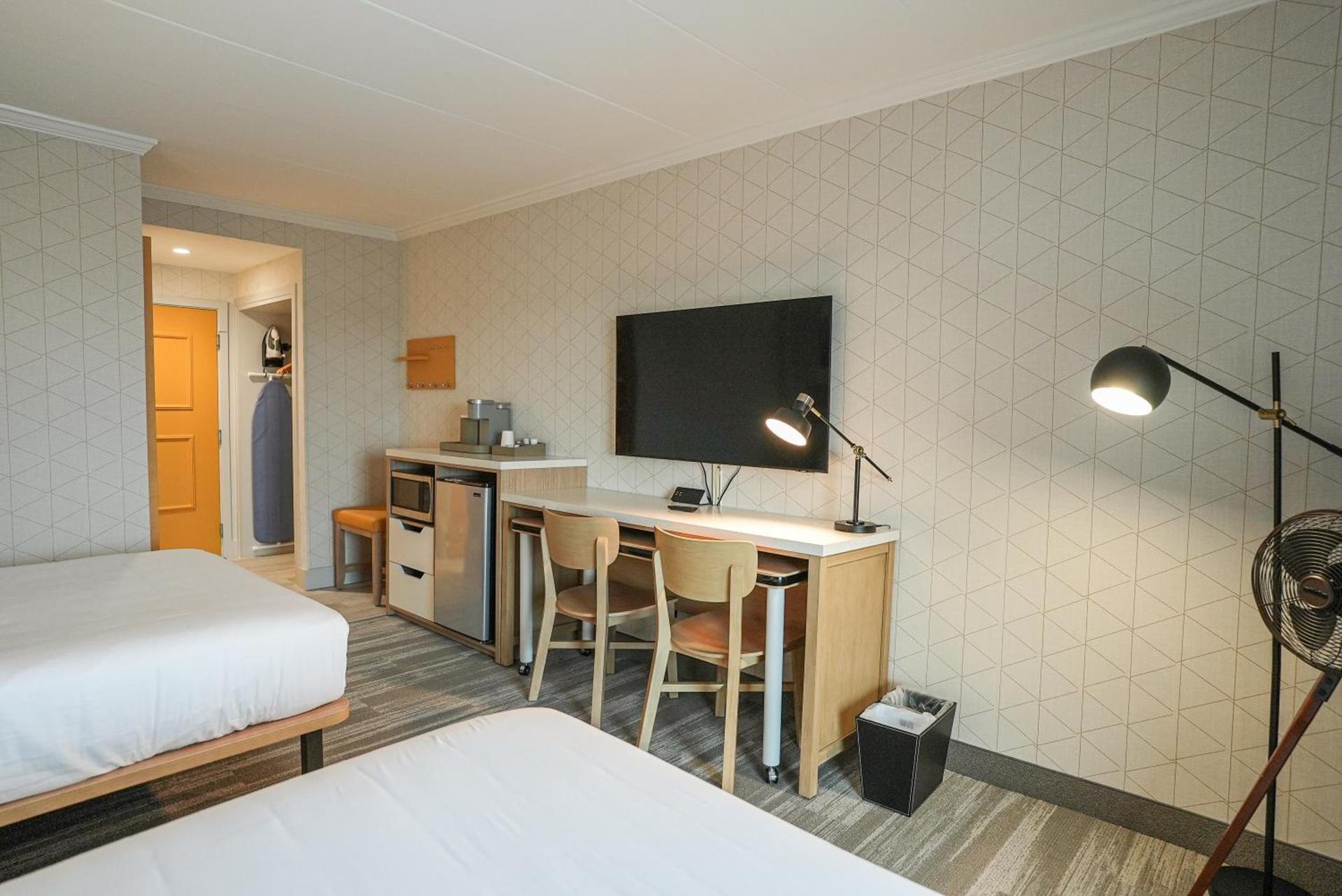 The Boulevard Hotel photo 55