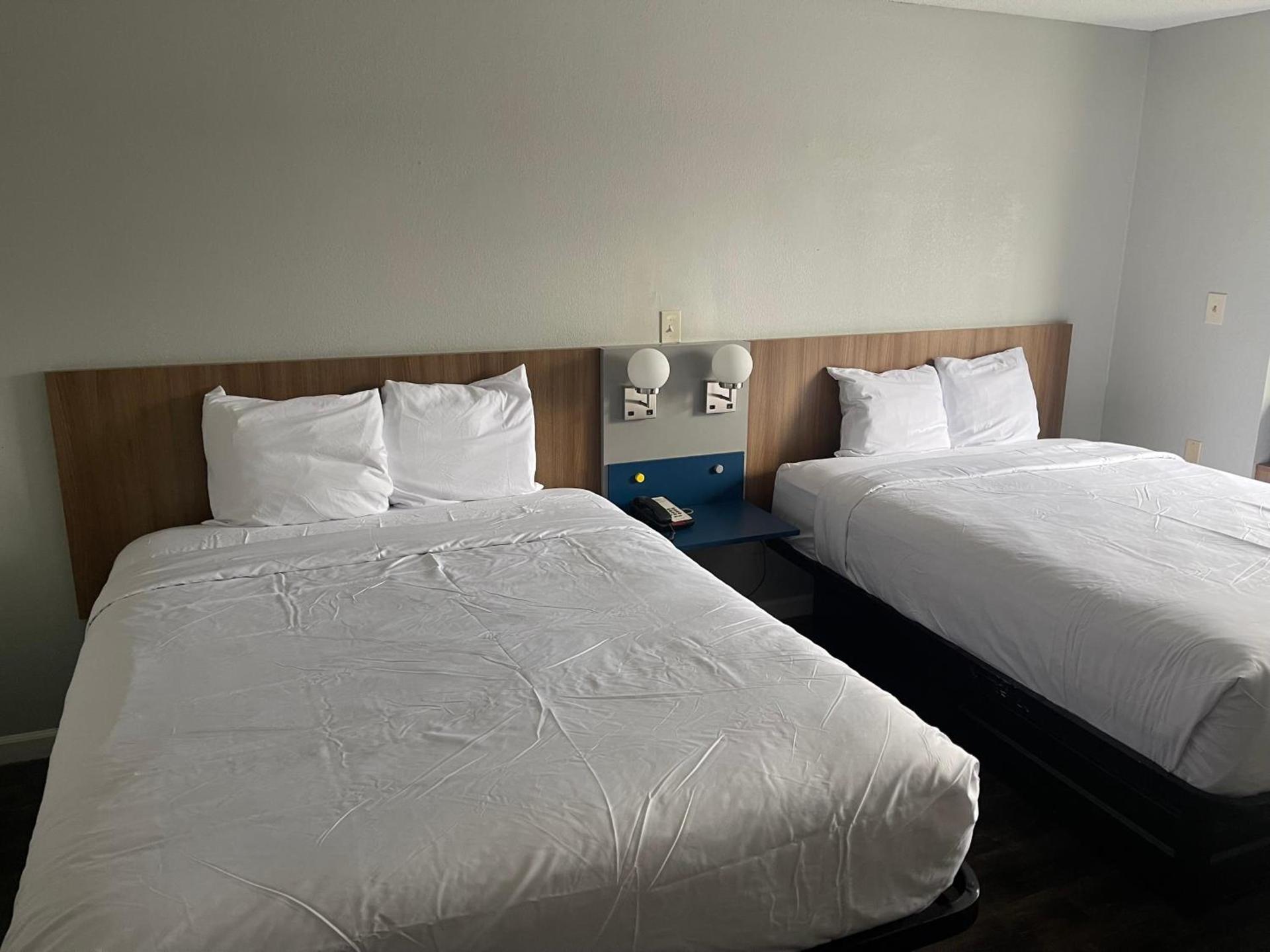 Microtel Inn by Wyndham Atlanta Airport photo 43