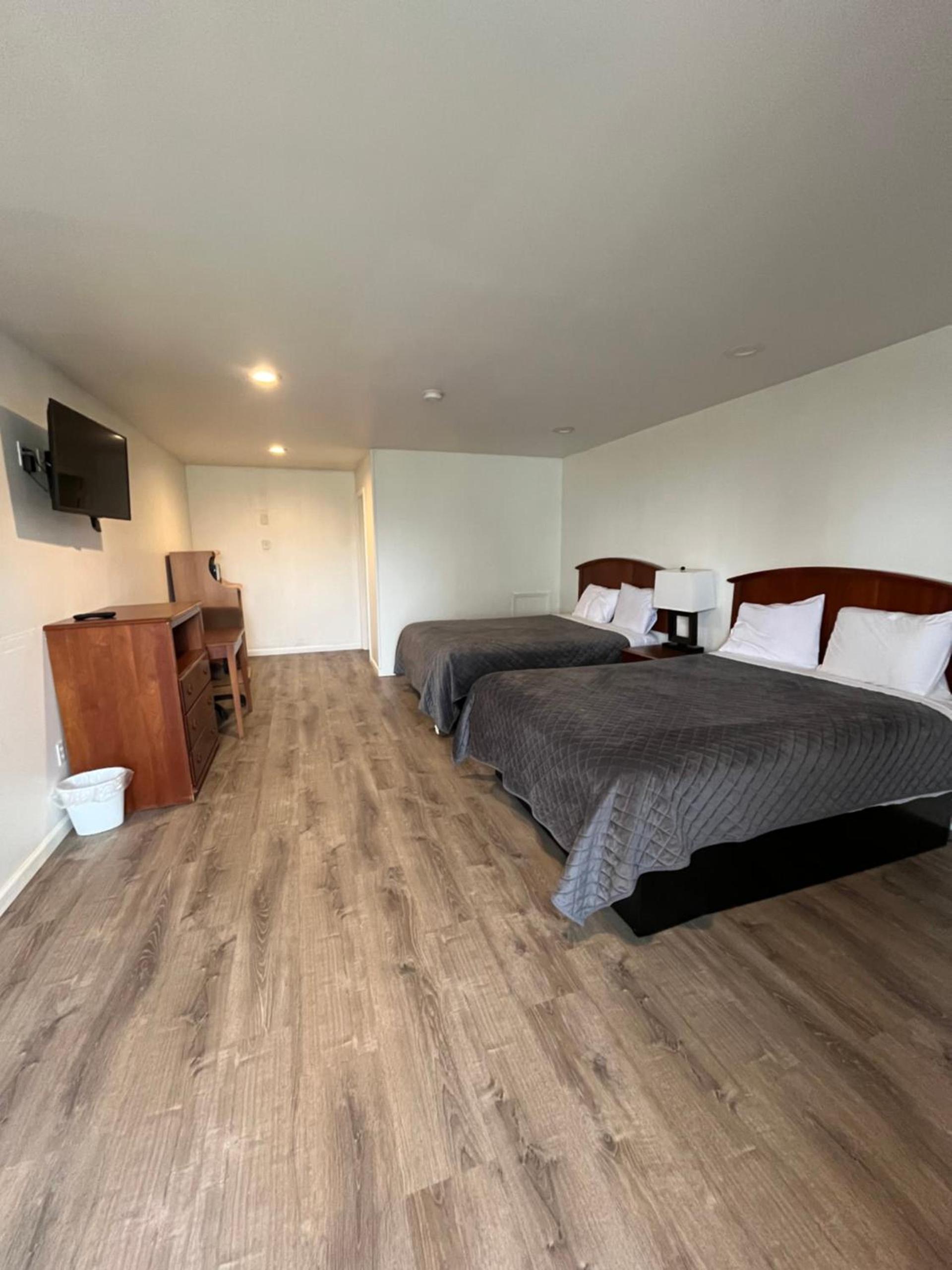 Blue Note Motor Inn photo 14