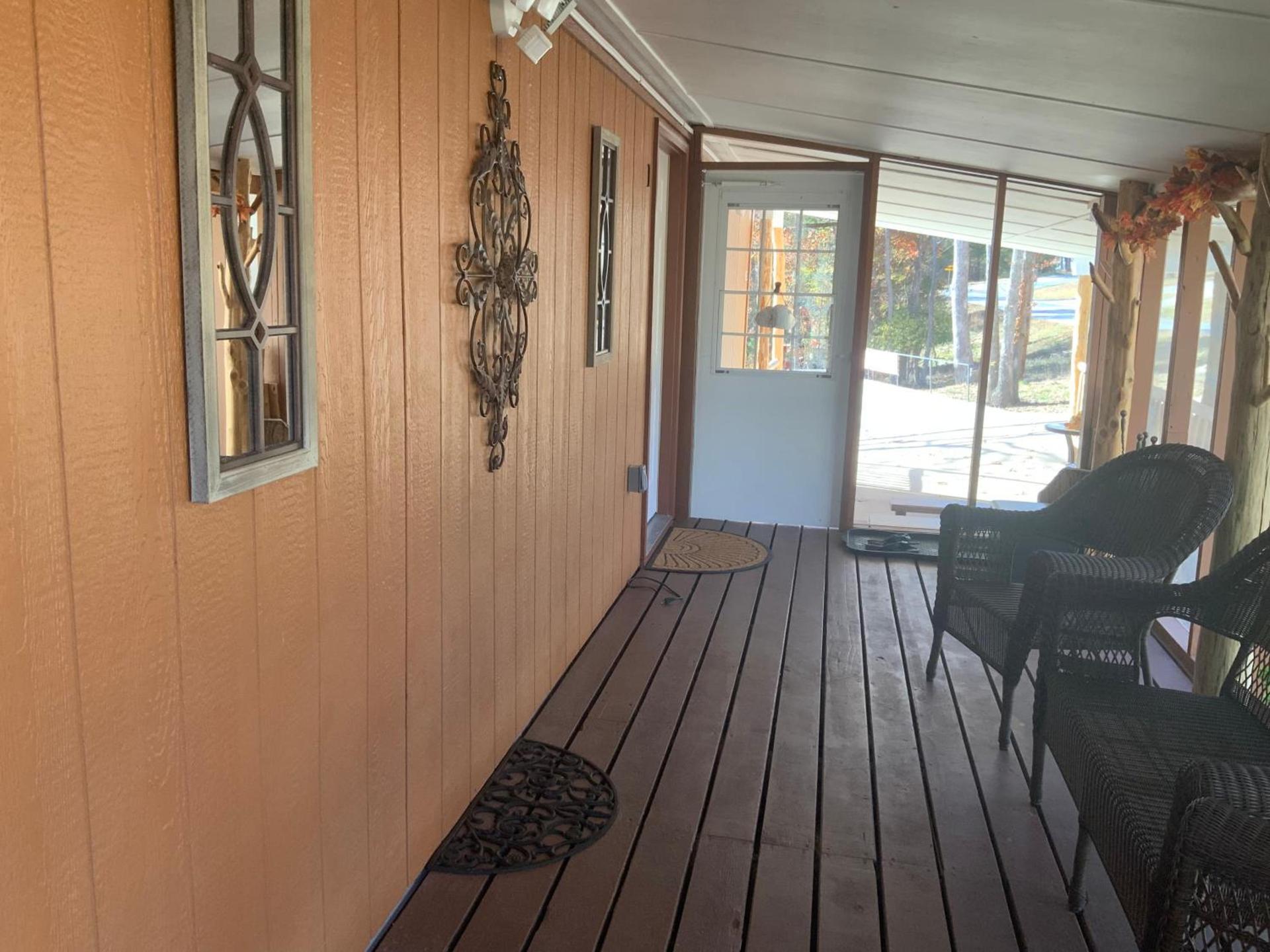 Cedar House photo 18