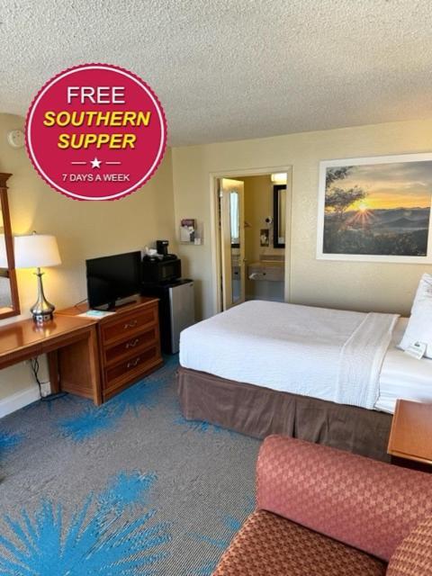 Days Inn by Wyndham Asheville West photo 2