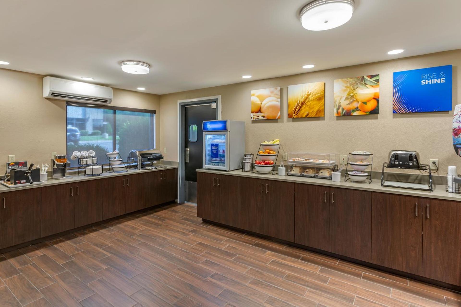 Comfort Inn Layton - Salt Lake City photo 43