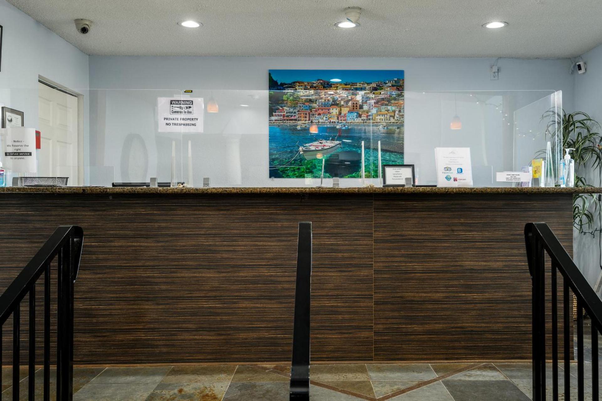 Waldport Bayfront Hotel & Restaurant photo 35