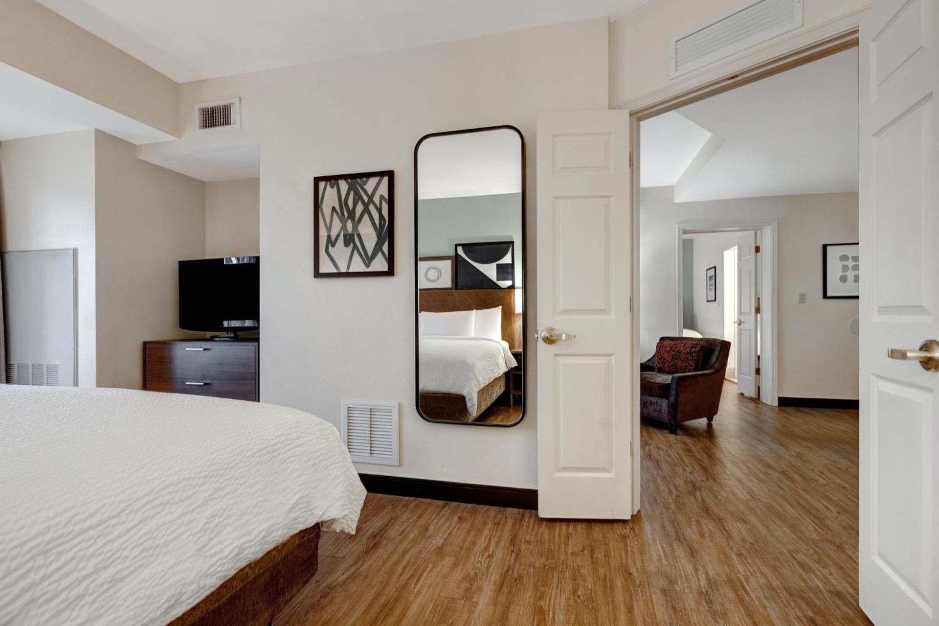 Staybridge Suites Tallahassee I-10 East by IHG photo 85