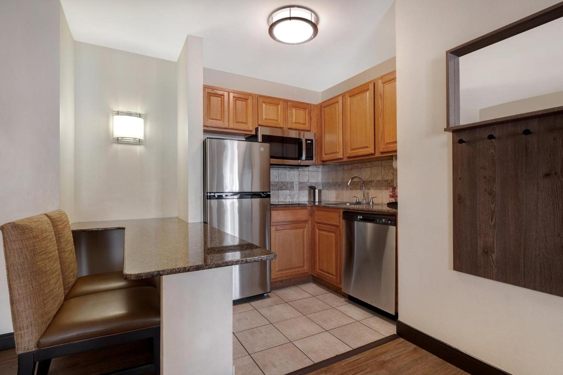 Staybridge Suites Tallahassee I-10 East by IHG photo 76