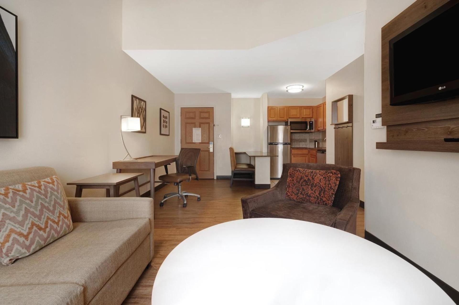 Staybridge Suites Tallahassee I-10 East by IHG photo 80