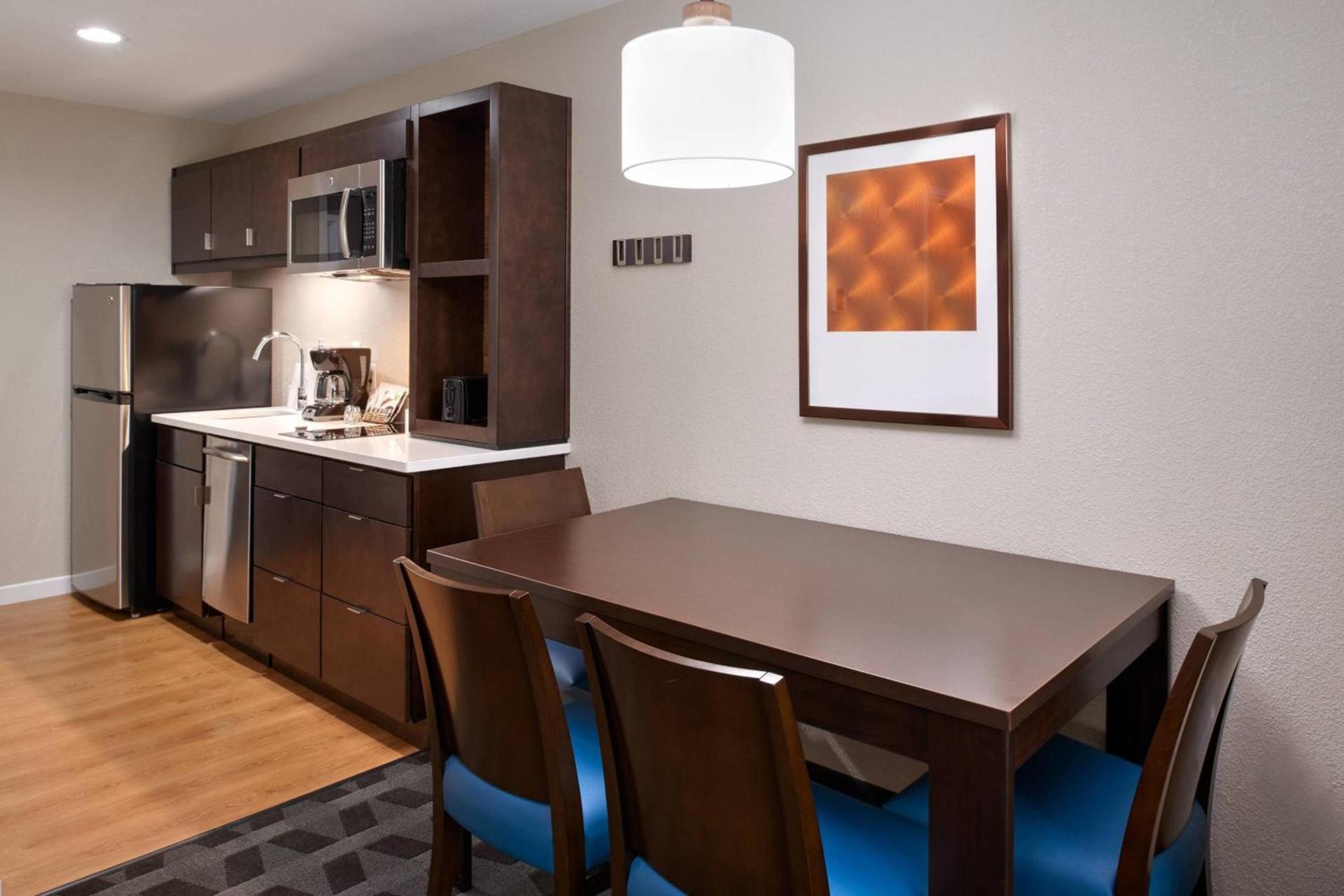 TownePlace Suites by Marriott Richmond photo 6