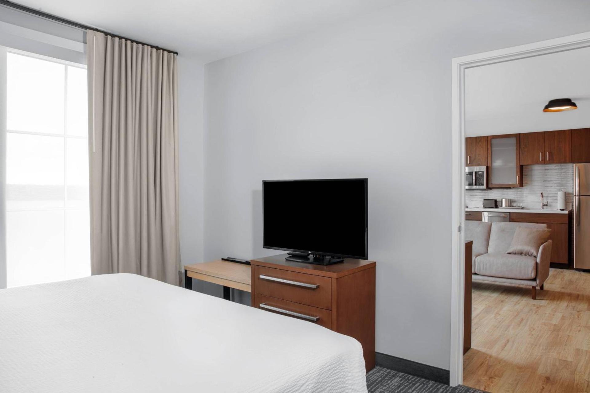 Residence Inn by Marriott Norwalk photo 45