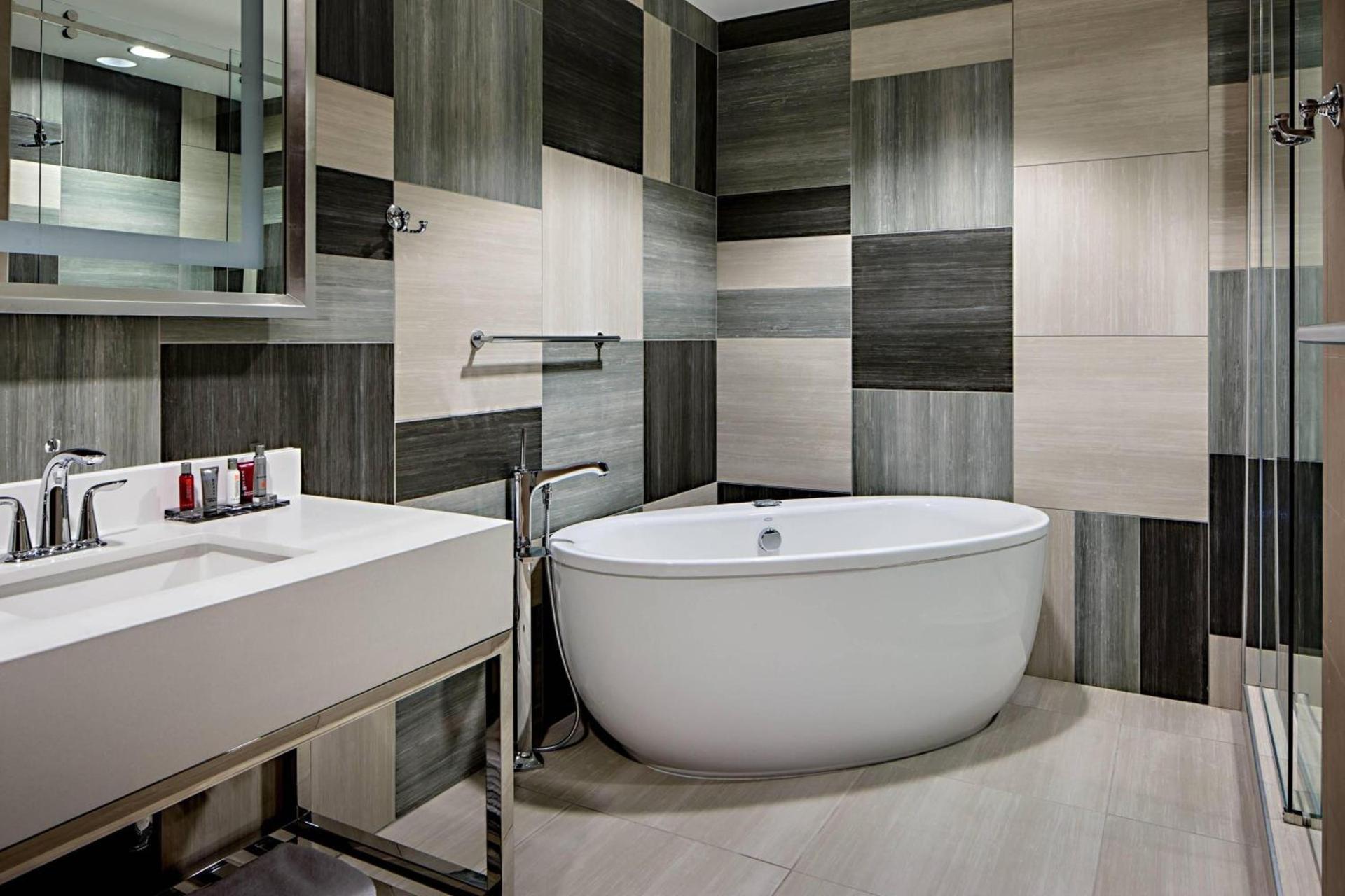 Omaha Marriott Downtown at the Capitol District photo 35