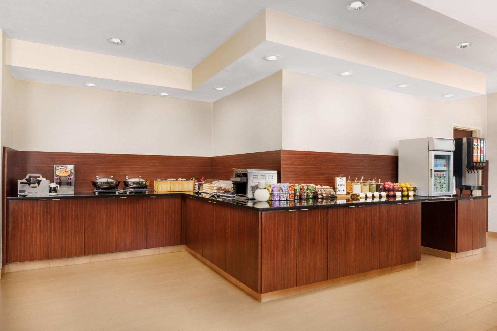 Fairfield Inn by Marriott Philadelphia Airport photo 33