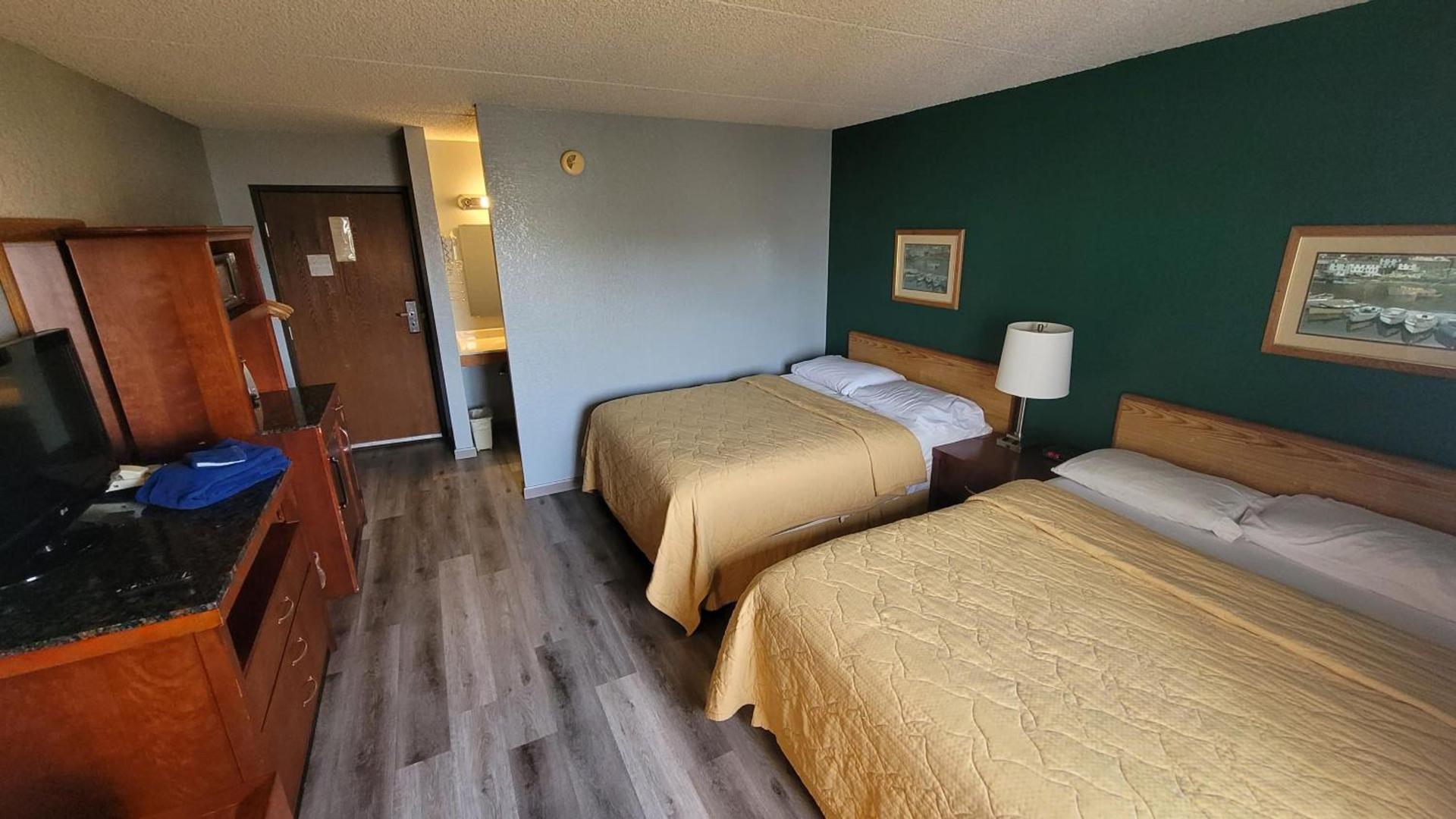 The Belgium Inn & Suites photo 28