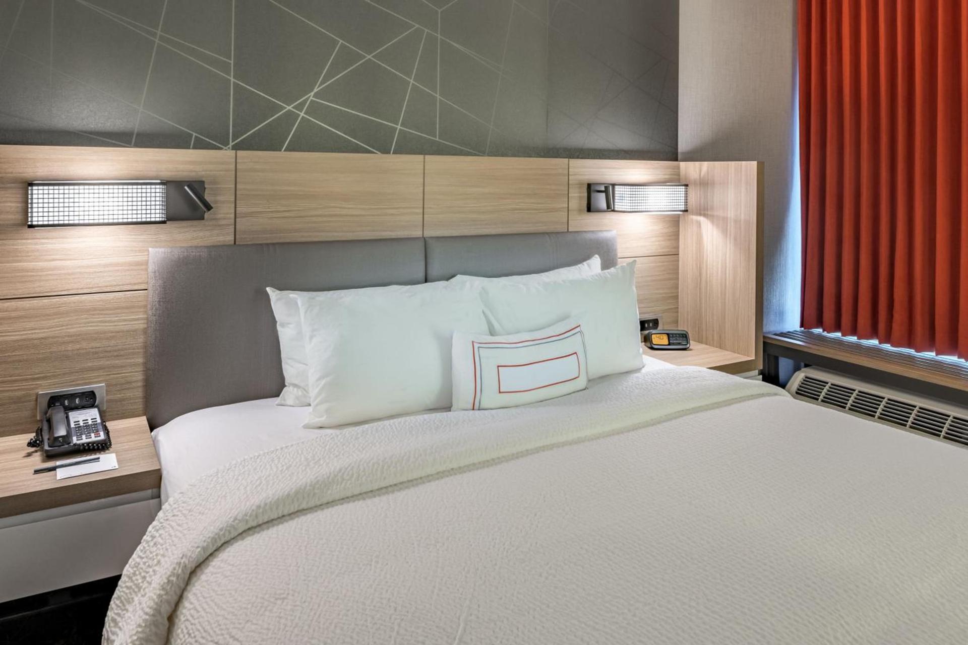 SpringHill Suites Dallas Central Expressway photo 24