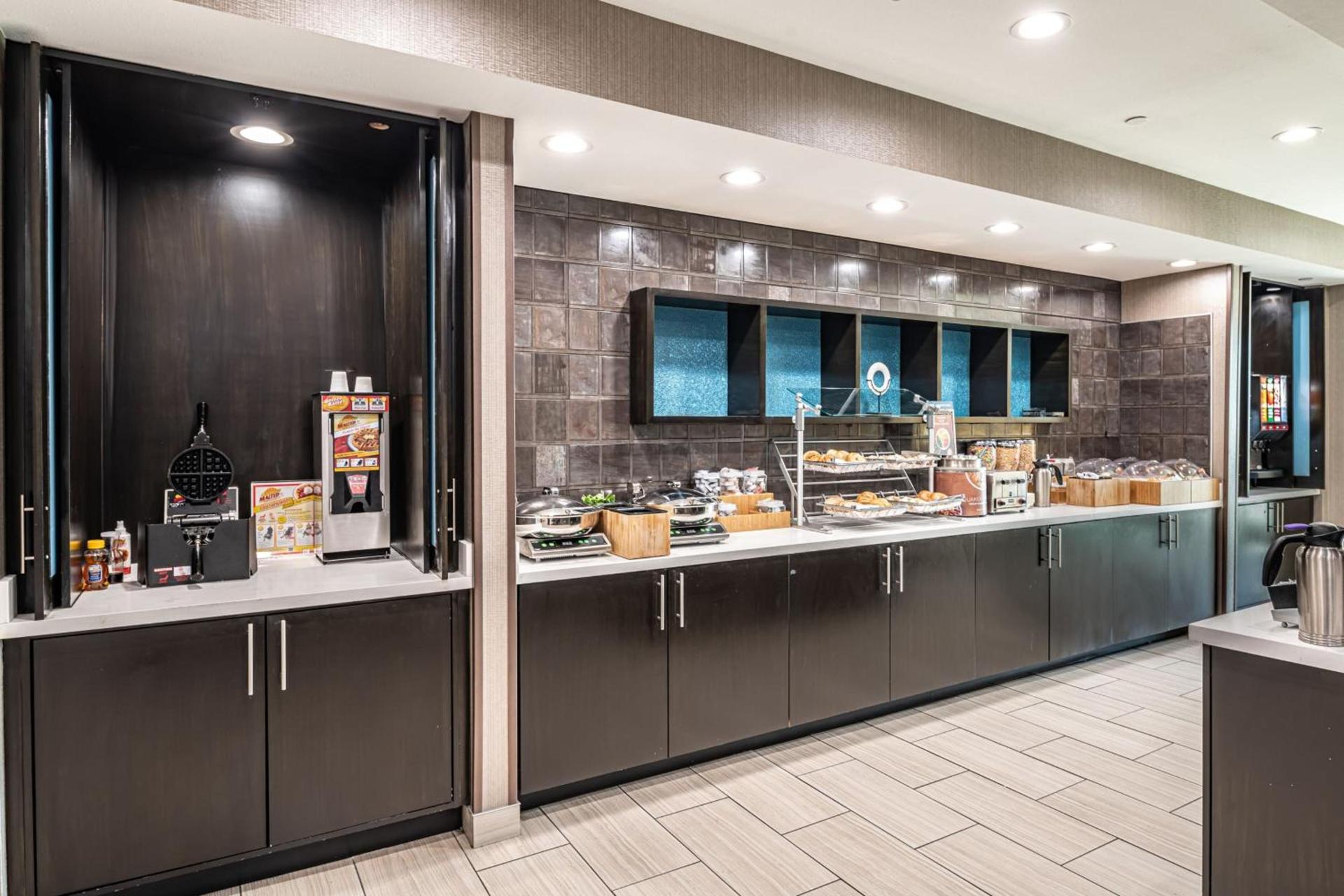 SpringHill Suites Dallas Central Expressway photo 47